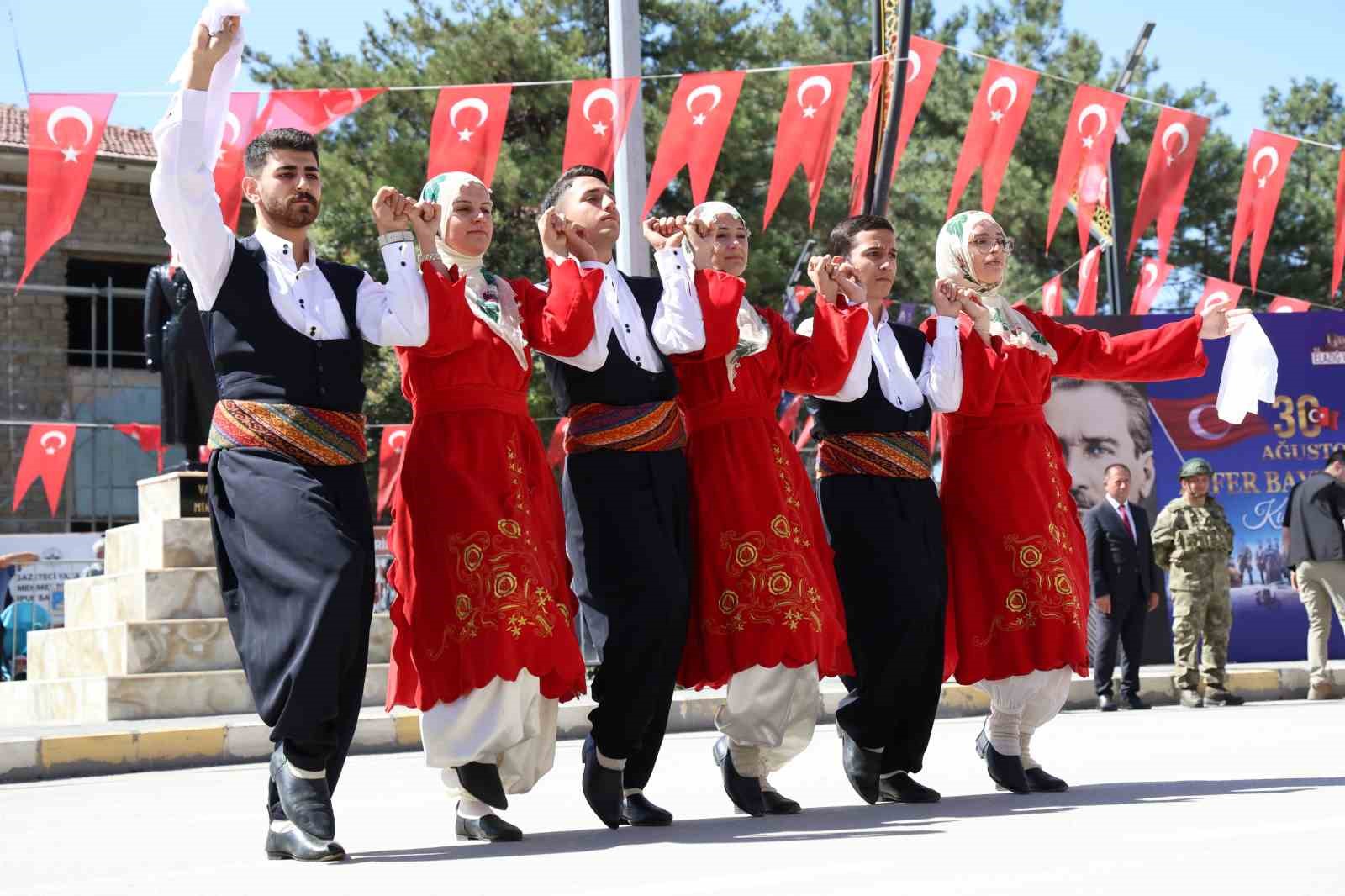 Elazığ&rsquo;da 30 Ağustos Zafer Bayramı coşkusu
