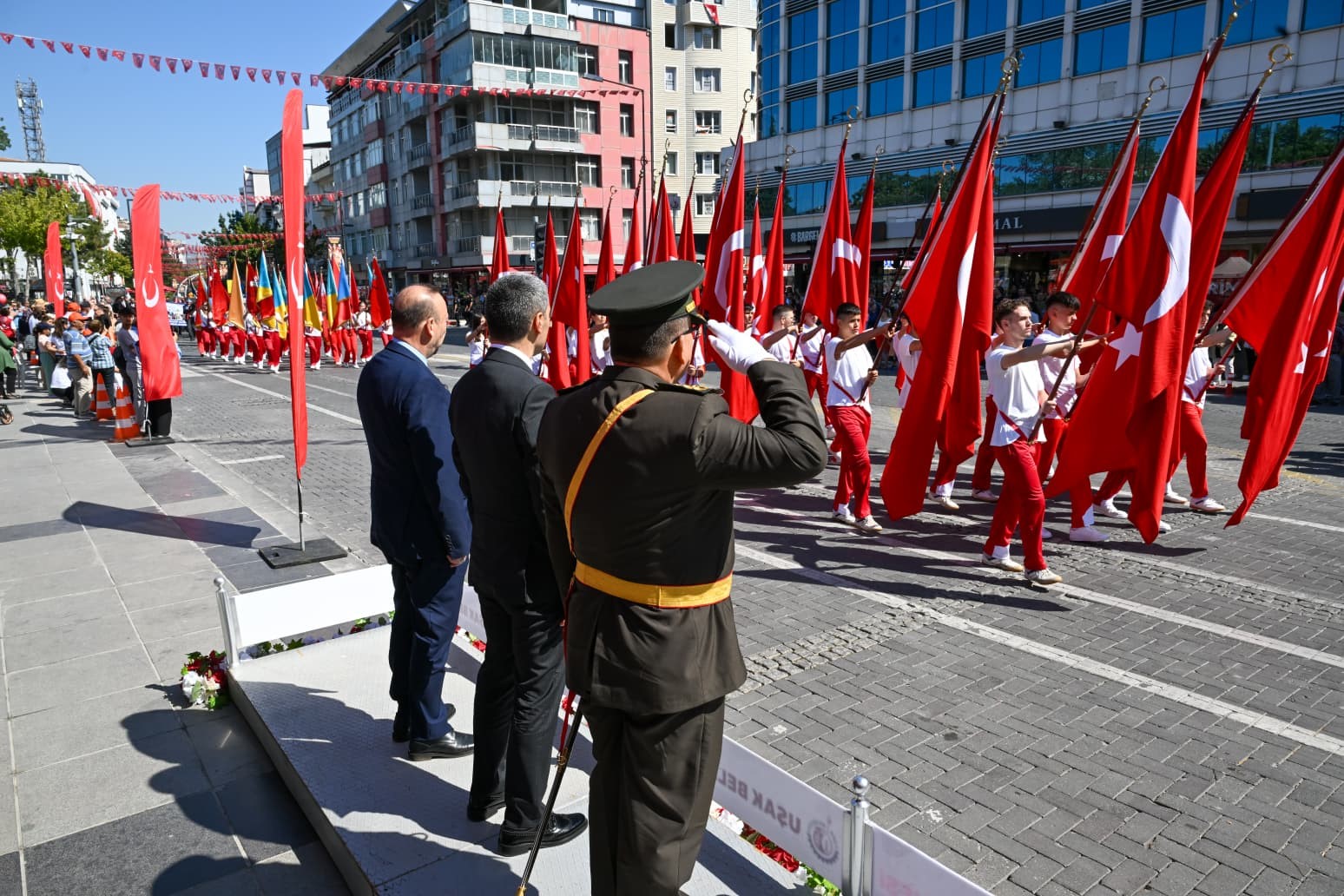 Uşak&rsquo;ta 30 Ağustos Zafer Bayramı coşkuyla kutlandı
