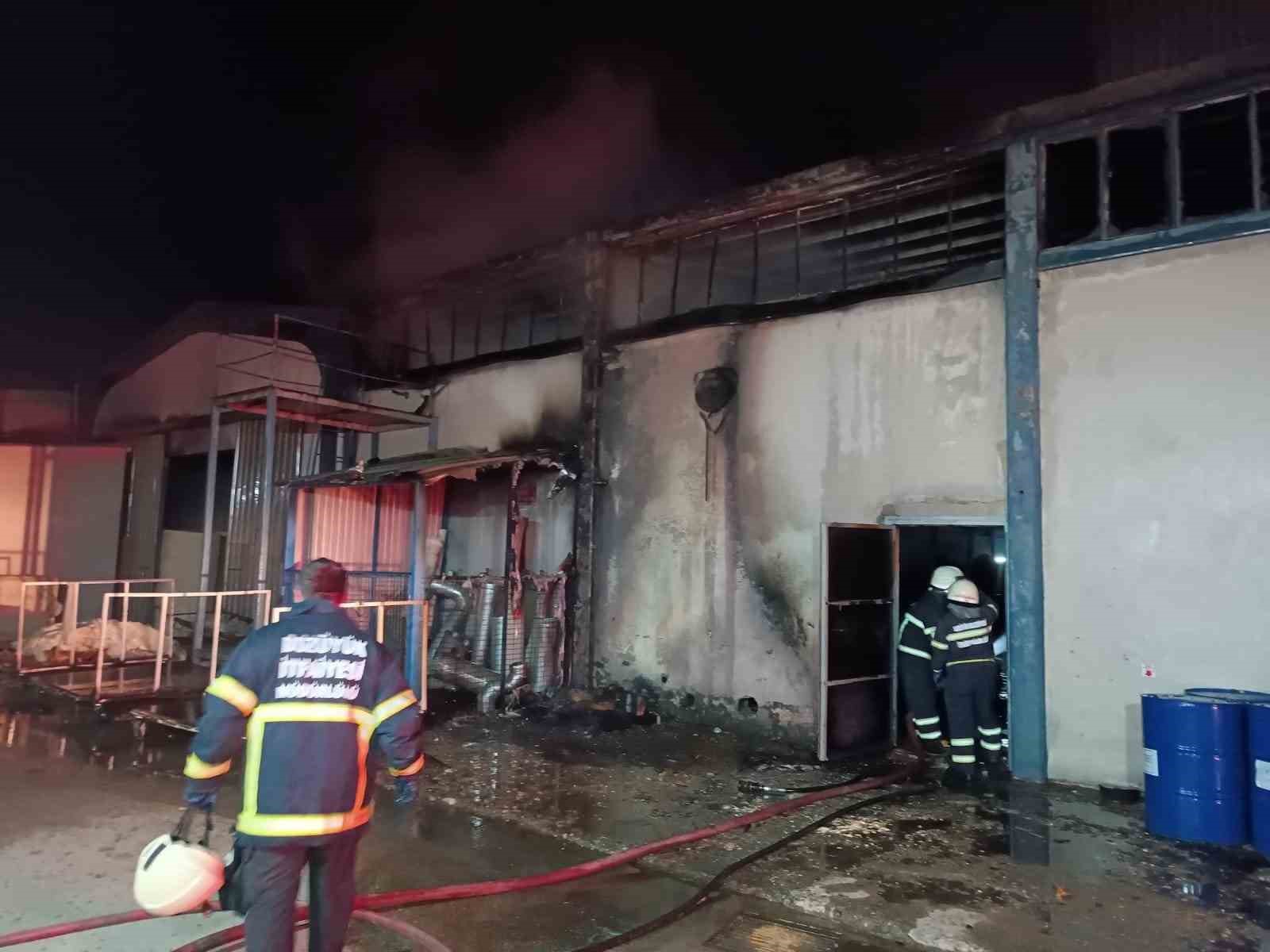 Bilecik’te fabrika yangını