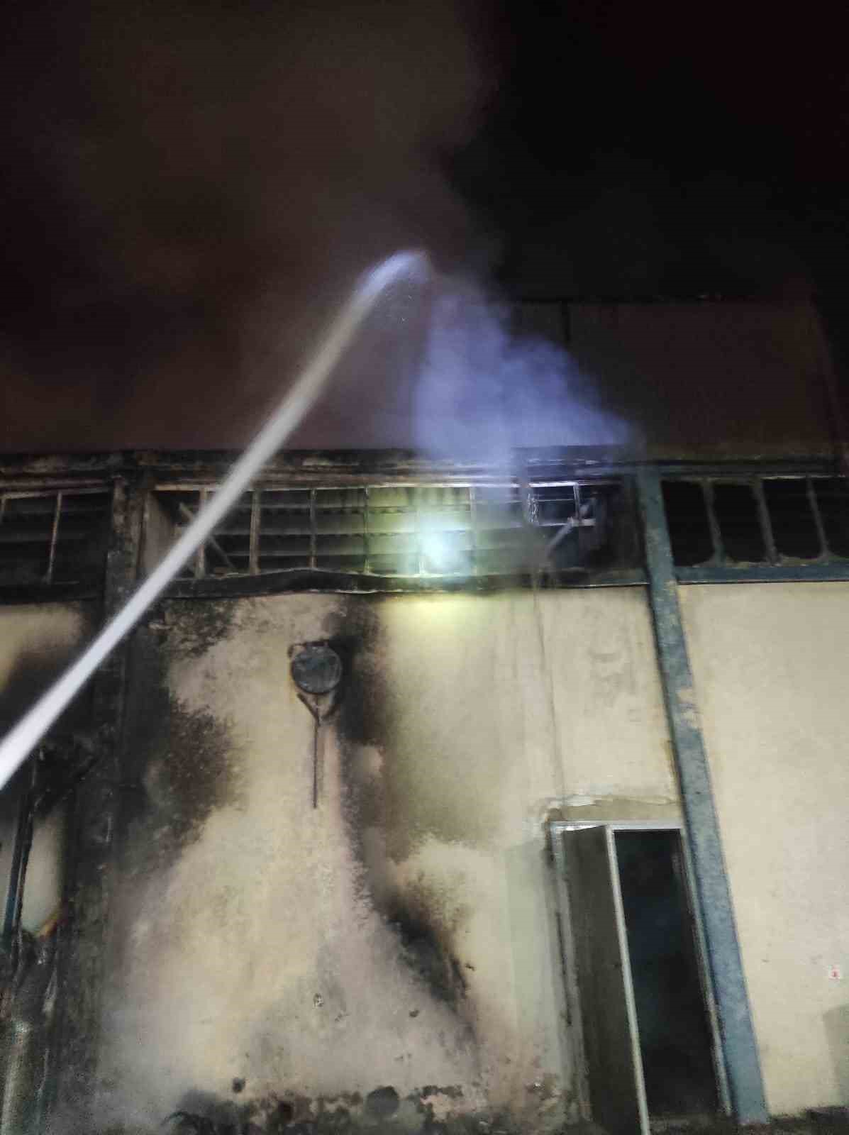 Bilecik&rsquo;te fabrika yangını
