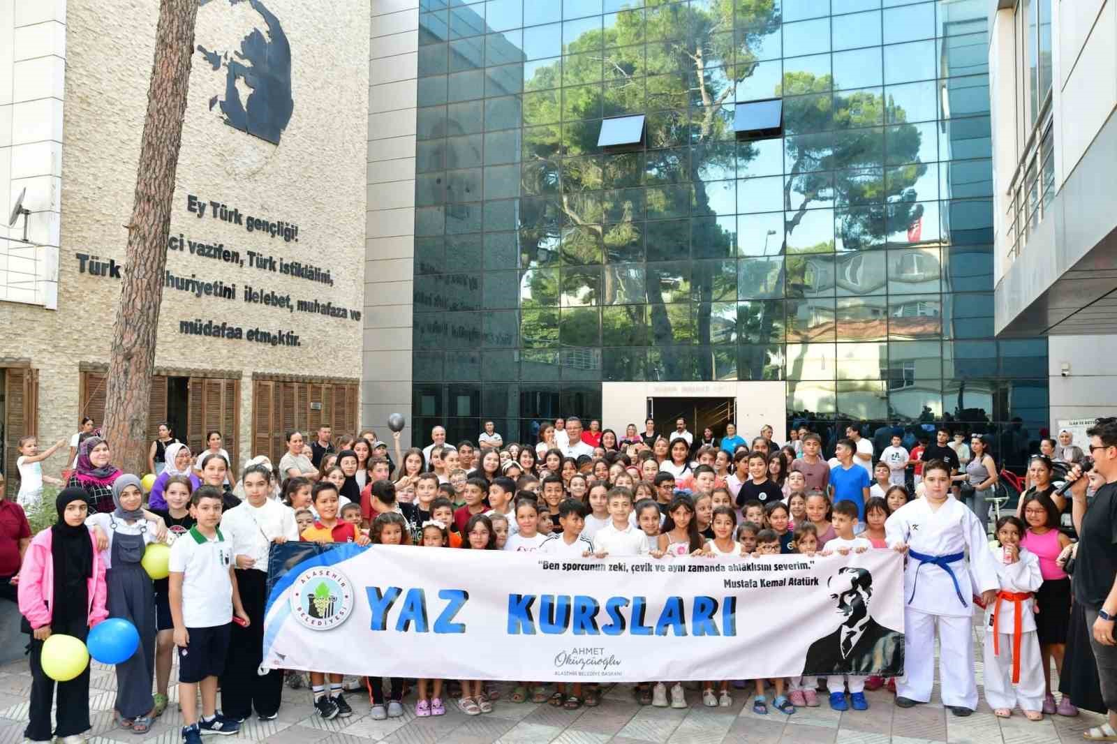 Alaşehir Belediyesi rekora koştu