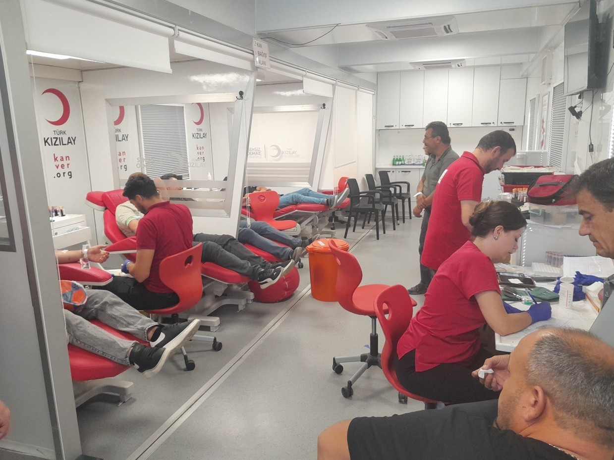 Karapınar&rsquo;da kan bağışına yoğun ilgi
