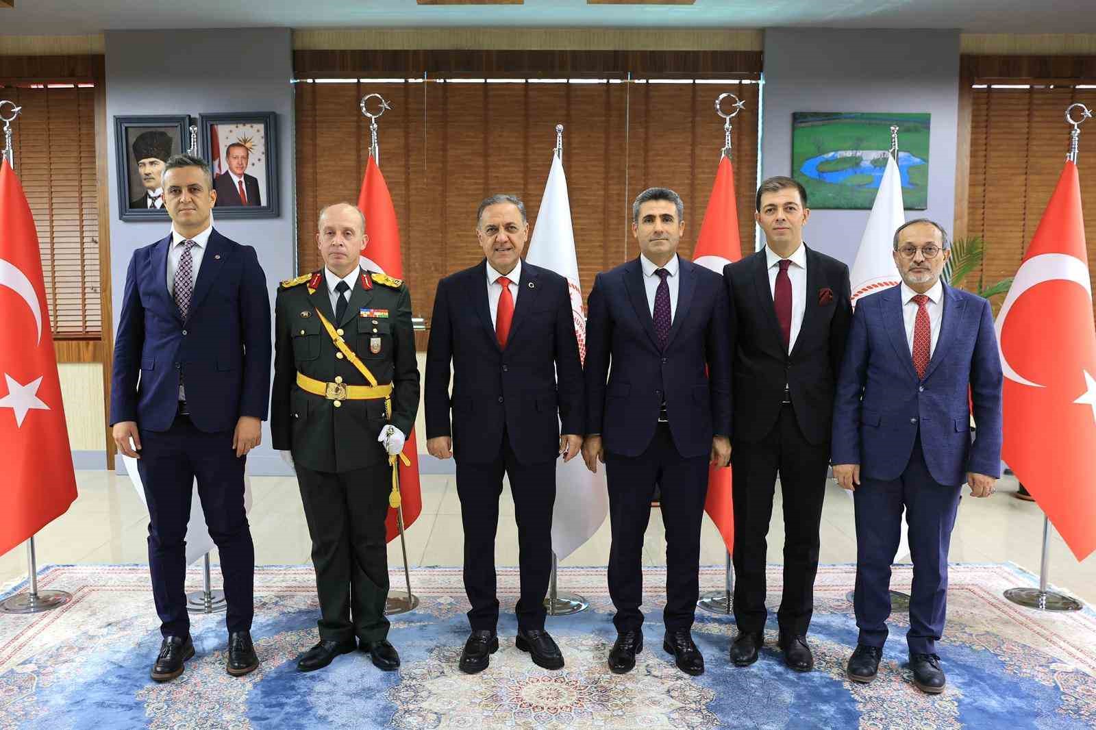 Bing&ouml;l&rsquo;de 30 Ağustos Zafer Bayramı kutlandı
