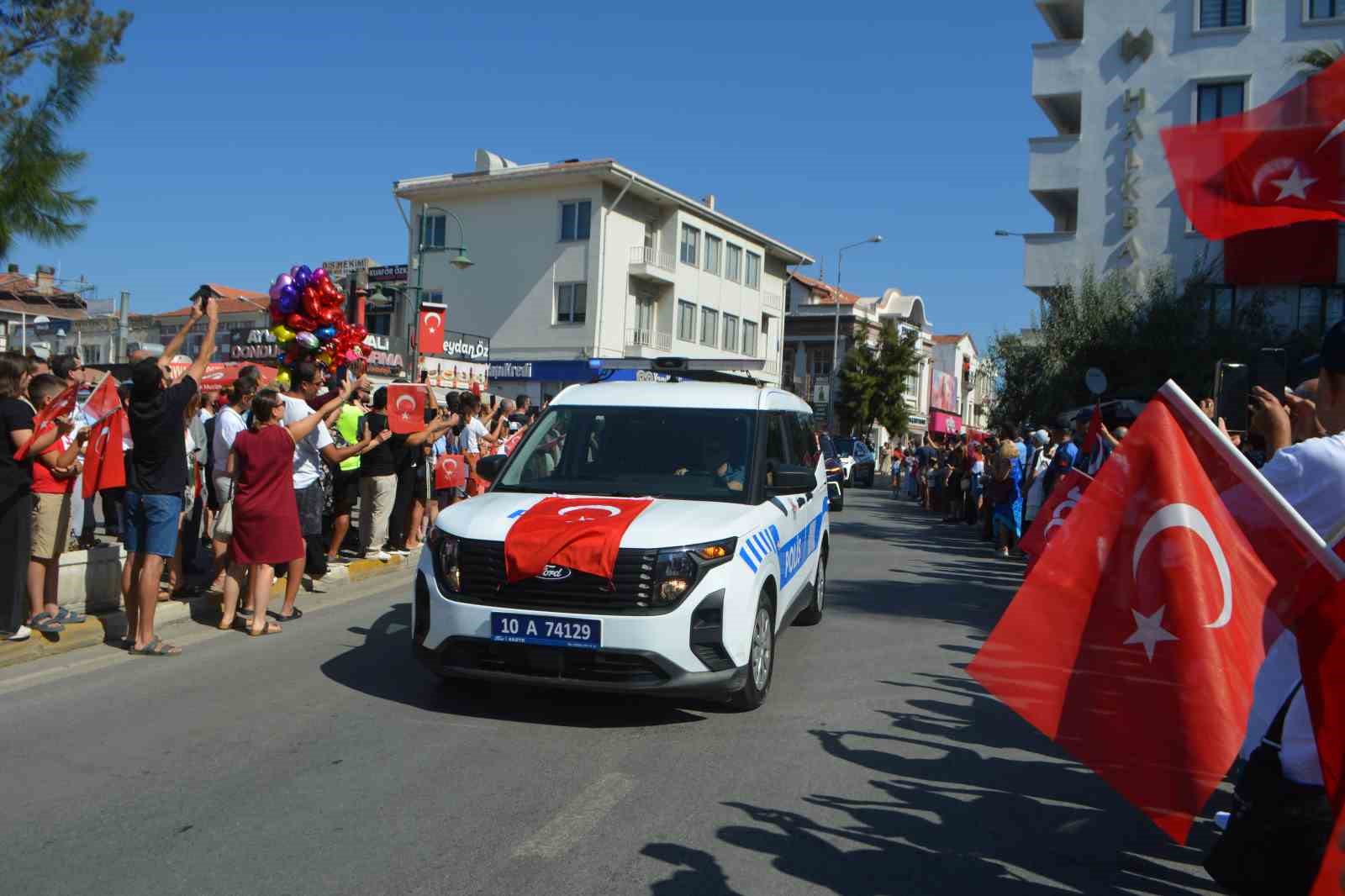 Ayvalık’ta Zafer Bayramı’nın 103. yıldönümü coşkusu