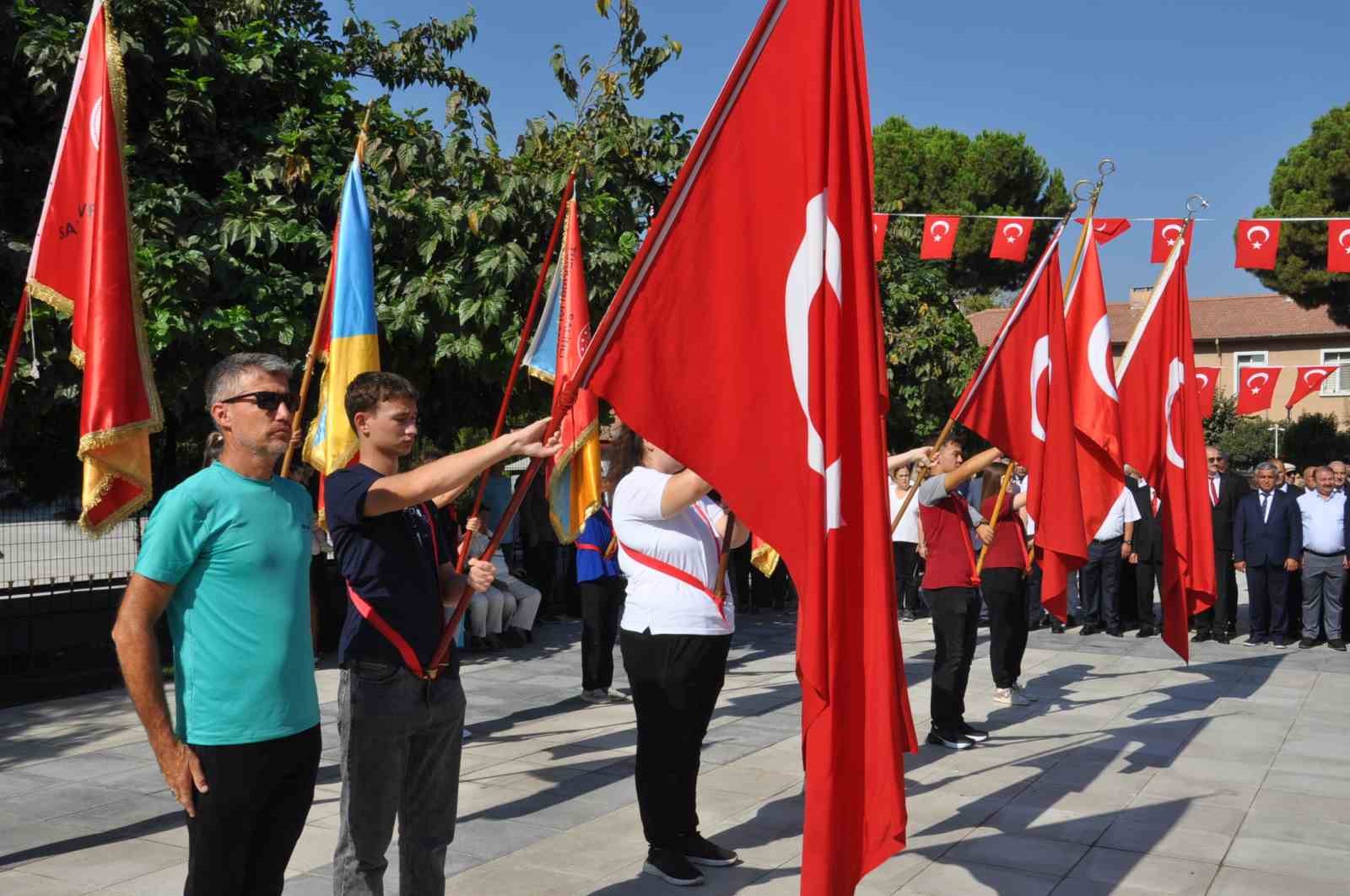 Manisa ilçelerinde 30 Ağustos coşkusu