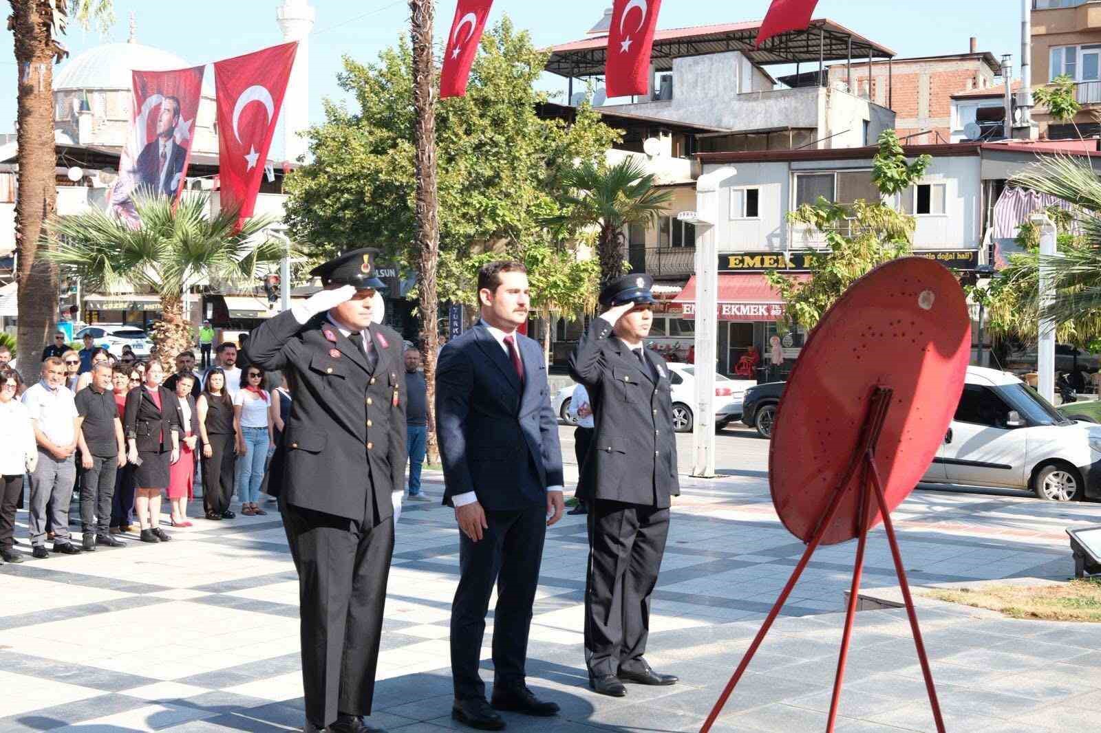 Manisa il&ccedil;elerinde 30 Ağustos coşkusu
