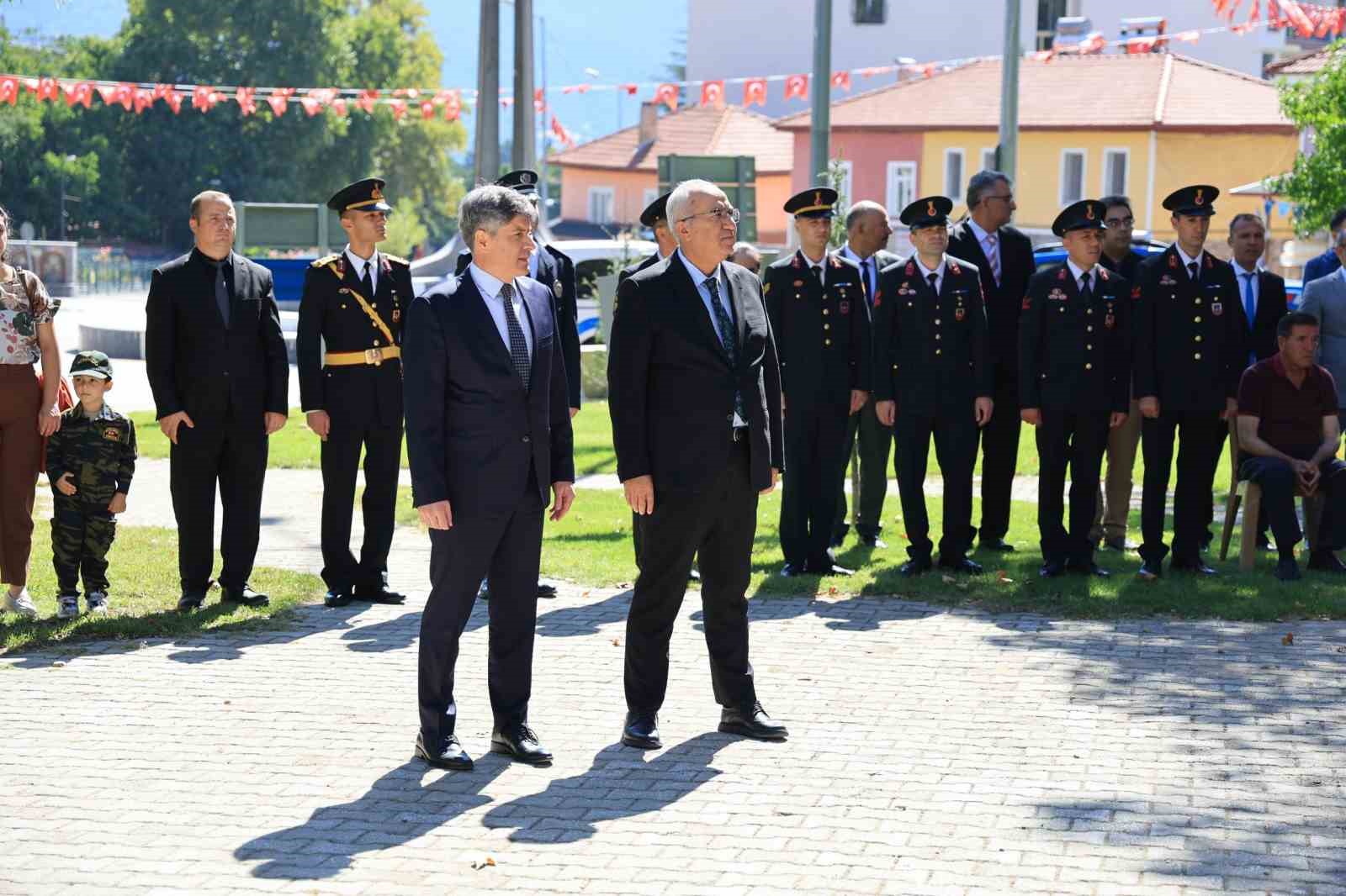 Zafer Bayramı Çameli’nde coşkuyla kutlandı