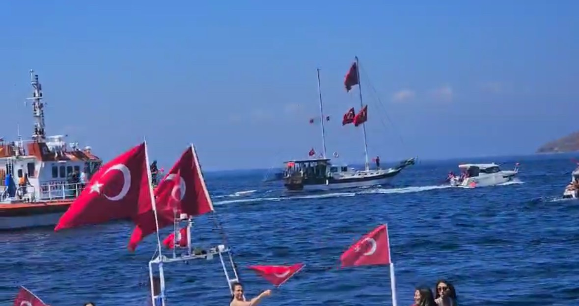 Avşa Adası’nda 30 Ağustos Zafer Bayramı coşkusu