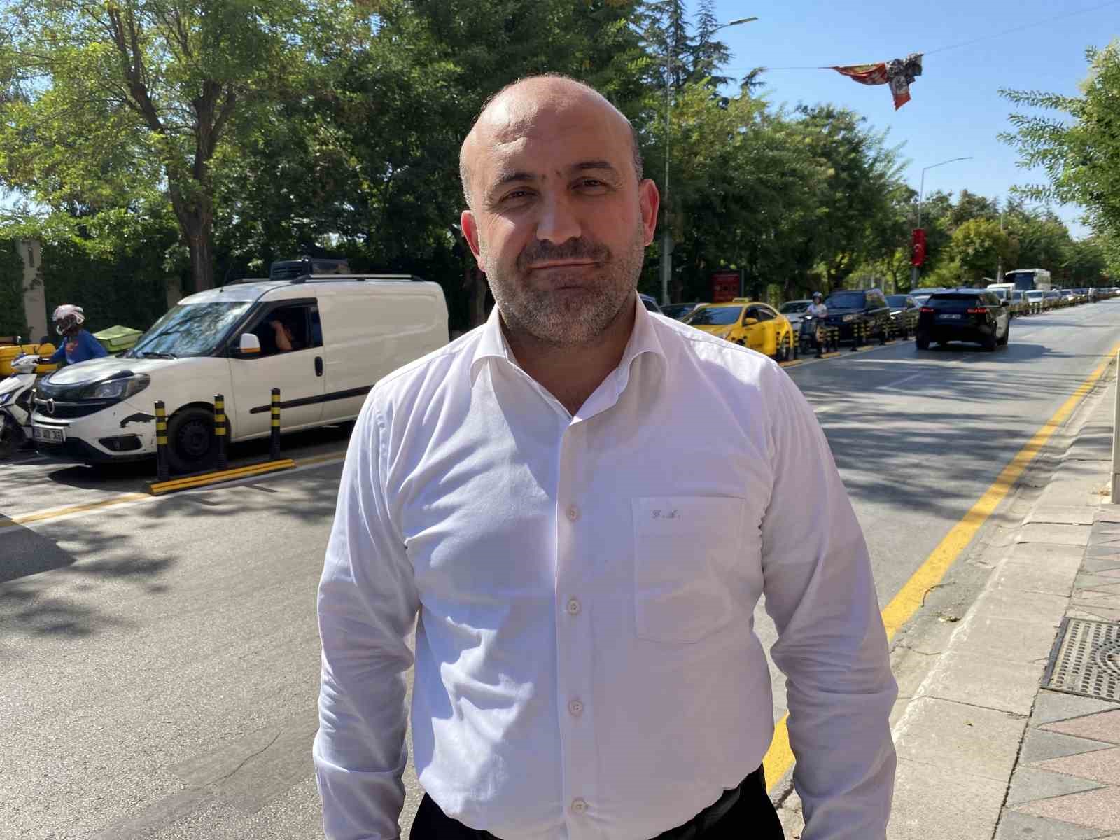 Başkan Albayrak: "Bu dubaları boydan boya yapmanın anlamı ne?"
