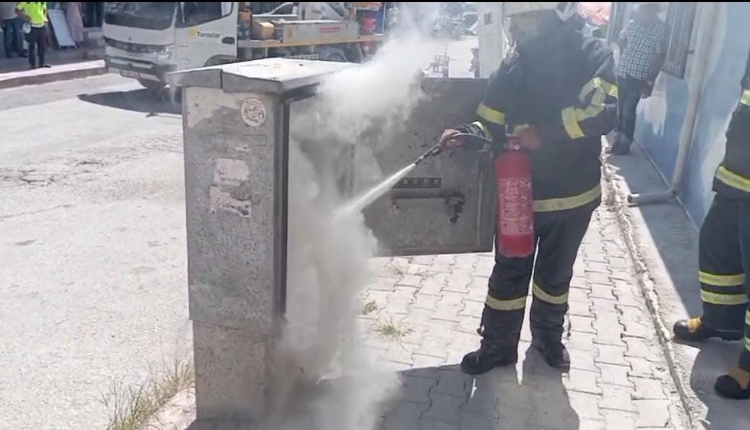 Samandağ’da trafo yangını çıktı