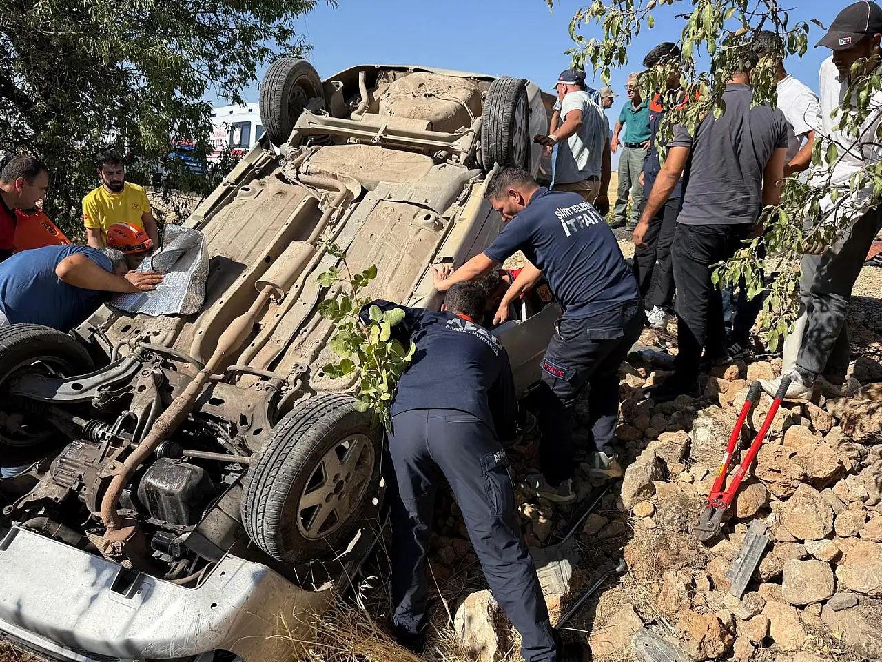 Siirt’te takla atan araçta 2 kişi yaralandı