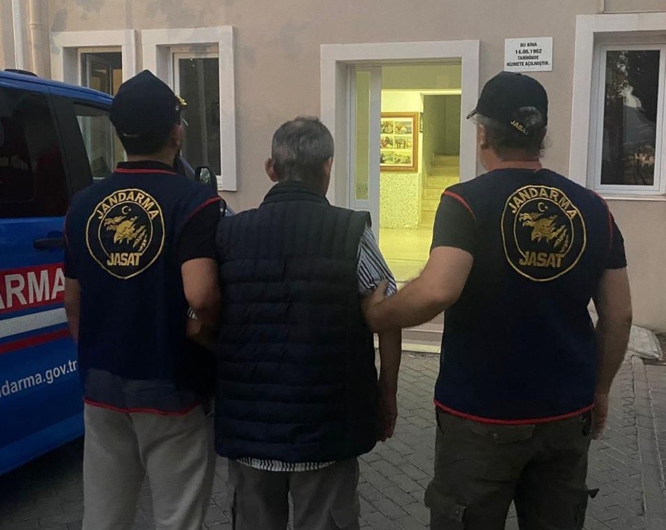 Çocukları kullanıp hayvanları zehirlemişti, tutuklandı