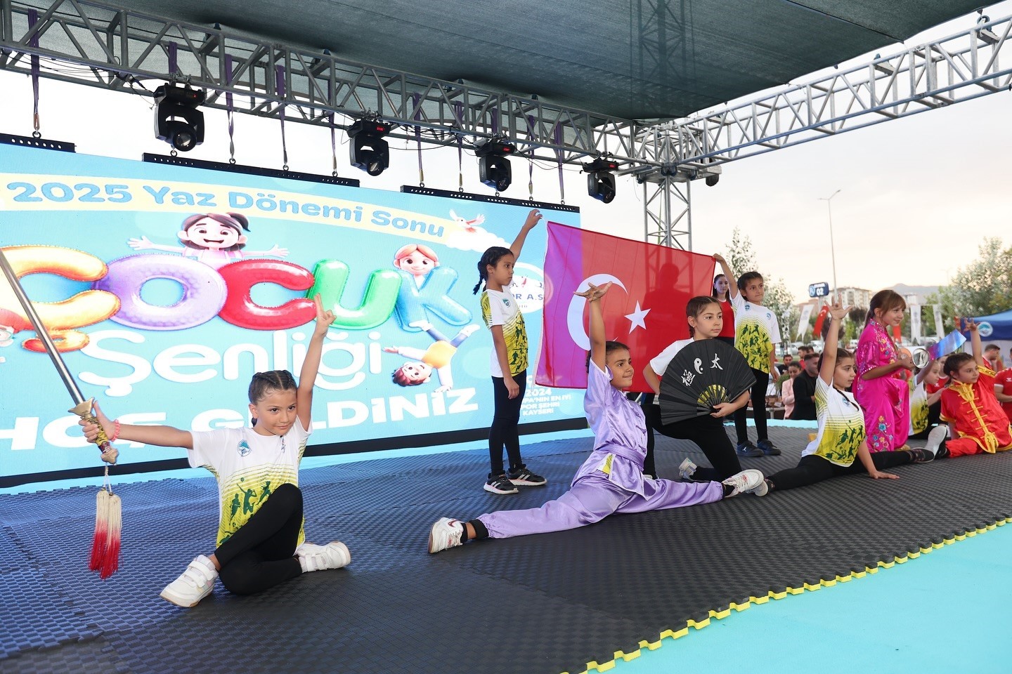 Yaz Spor Okulları Kapanış Programı yapıldı
