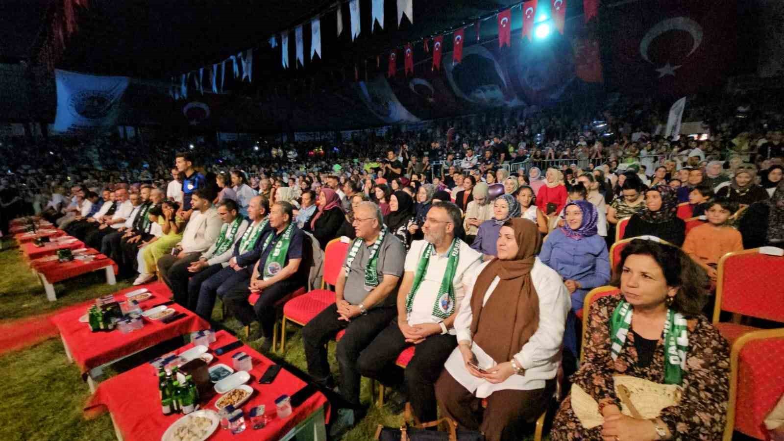 Malatya&rsquo;da Sinan Ak&ccedil;ıl izdihamı
