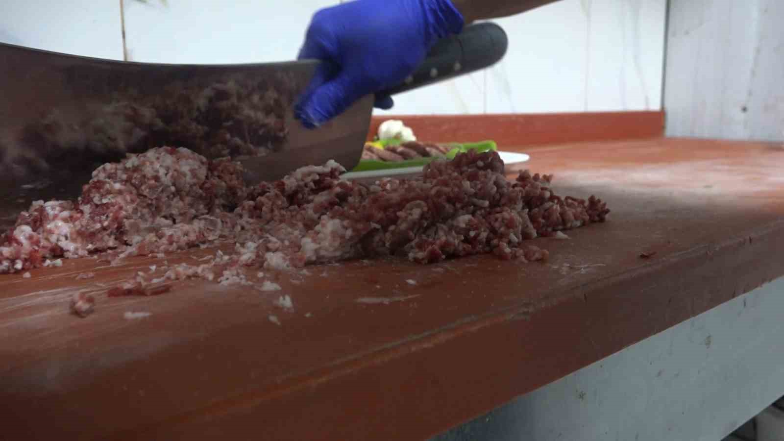 Artık Rize’nin de kendine has köftesi oldu
