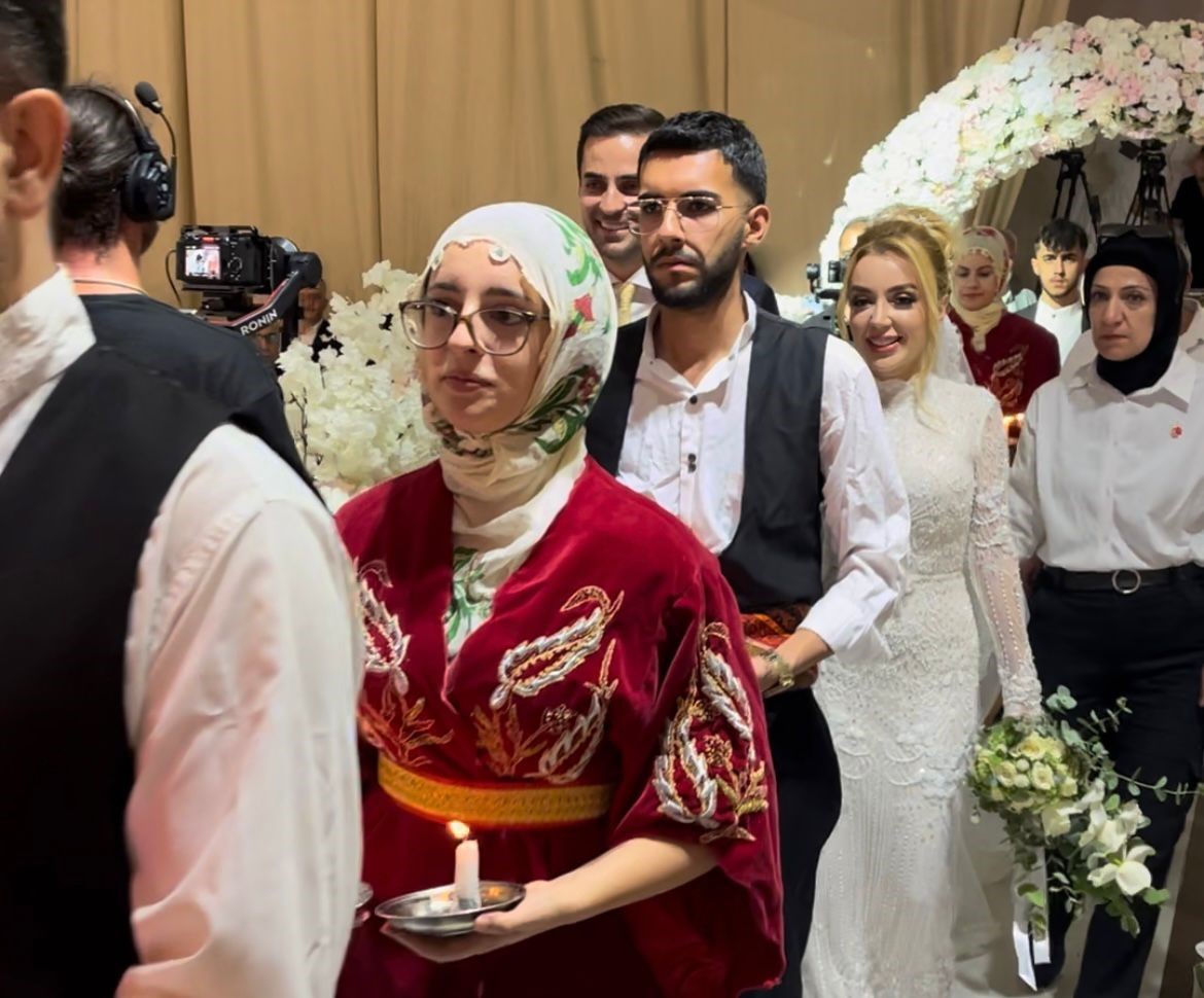 Elazığ&rsquo;da iş, siyaset ve sanat d&uuml;nyası bu d&uuml;ğ&uuml;nde bir araya geldi
