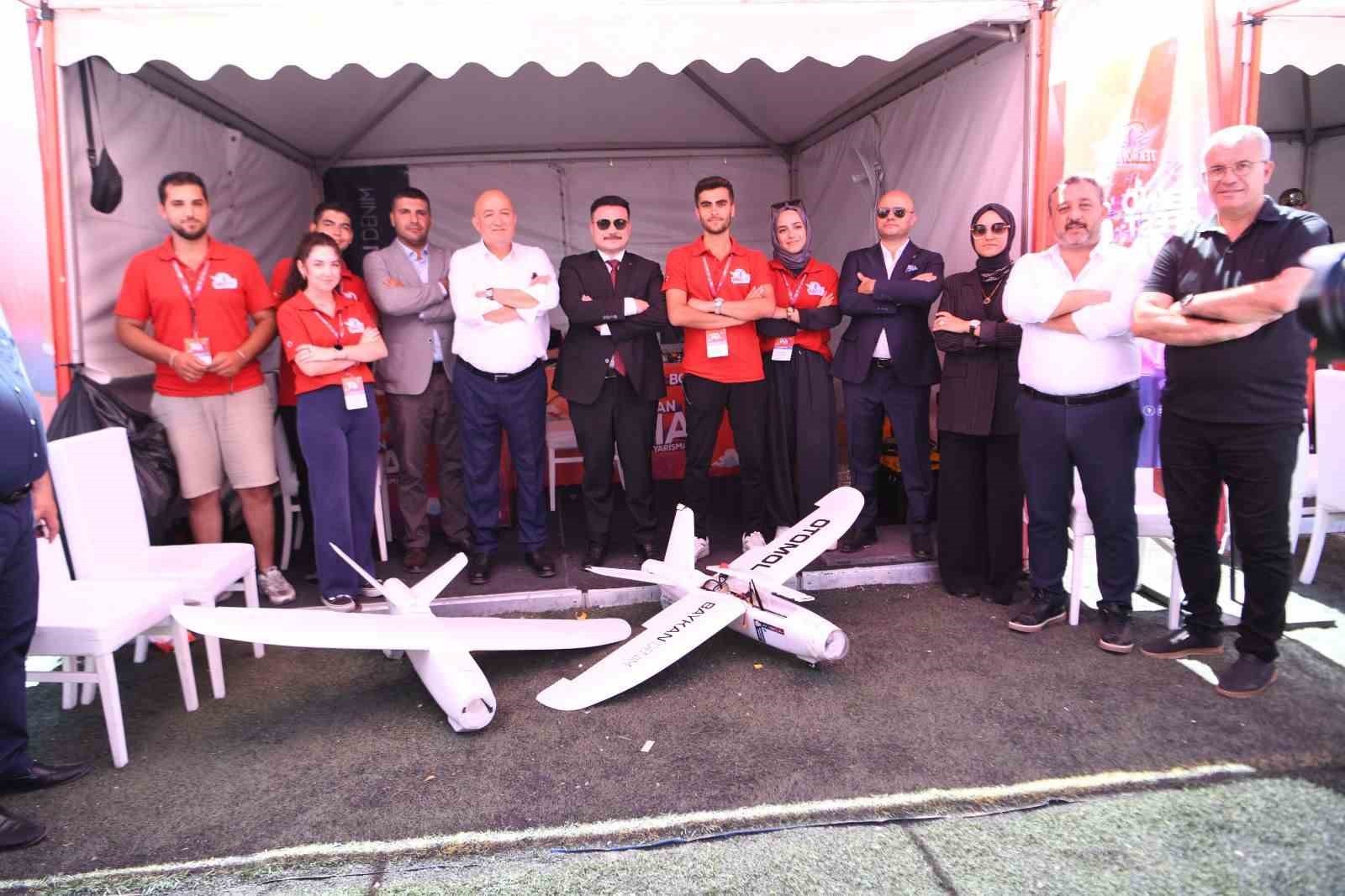 AK Parti Milletvekili Gider: "Gen&ccedil;lerimizin bir ideali var; &uuml;lkemizi daha yukarıya &ccedil;ıkarmak, bilimde daha ileriye g&ouml;t&uuml;rmek"
