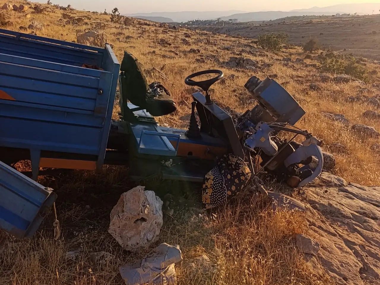 Siirt’te patpat şarampole devrildi: 1 yaralı