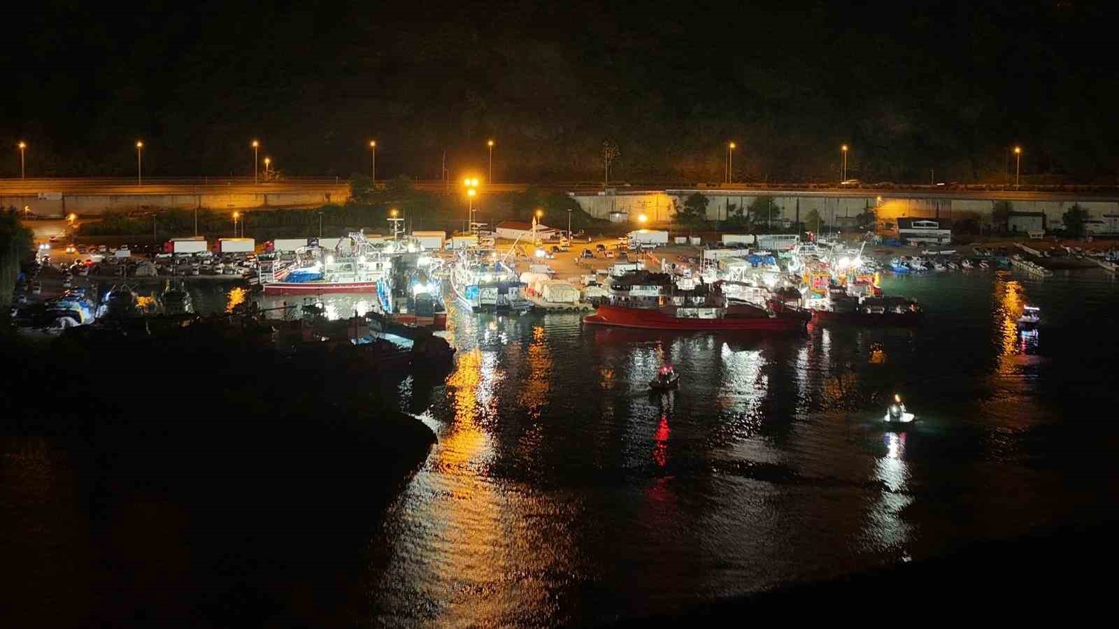 Tarım ve Orman Bakanı Yumaklı: "Su ürünleri sektöründeki üretimimiz 600 bin tondan yüzde 60 artışla 1 milyon tonun üzerine ulaşmış vaziyette"