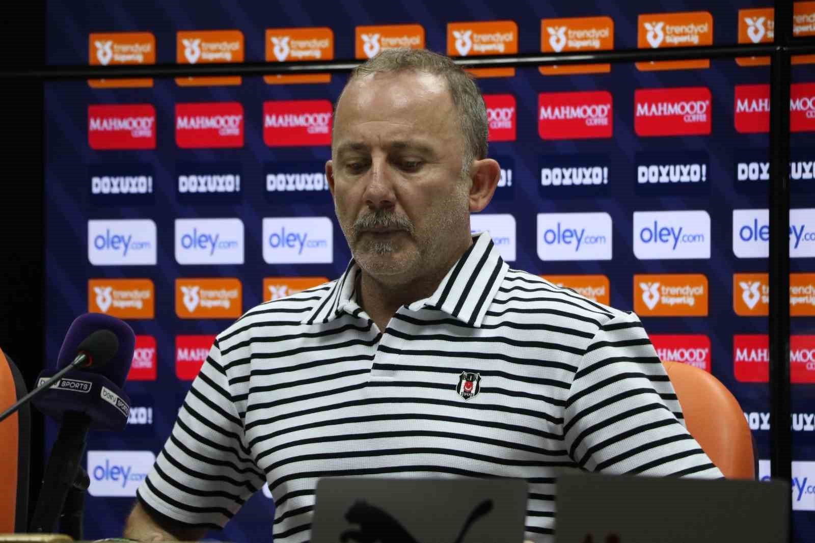 Sergen Yalçın: "Umarım en kısa sürede toparlanıp hak ettiğimiz pozisyona gelebiliriz"