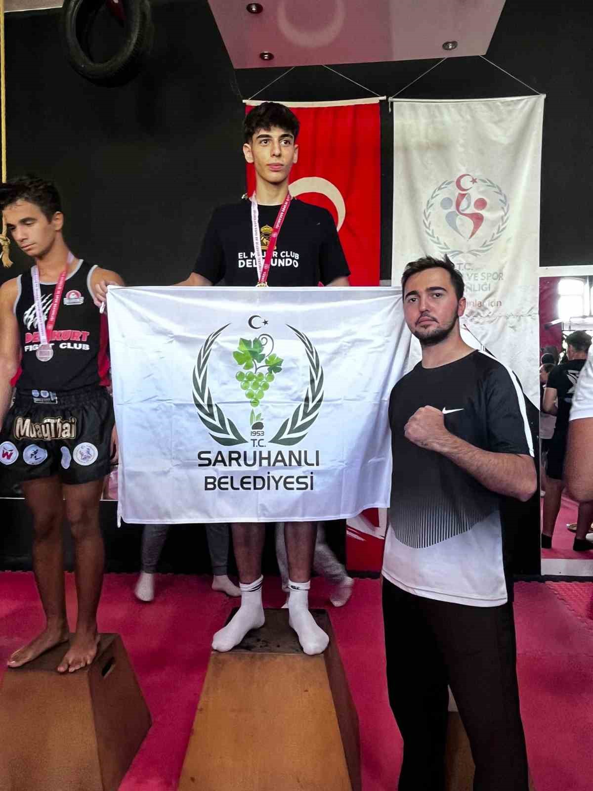 Saruhanlı Belediyespor Muaythai’de madalyalara ambargo koydu