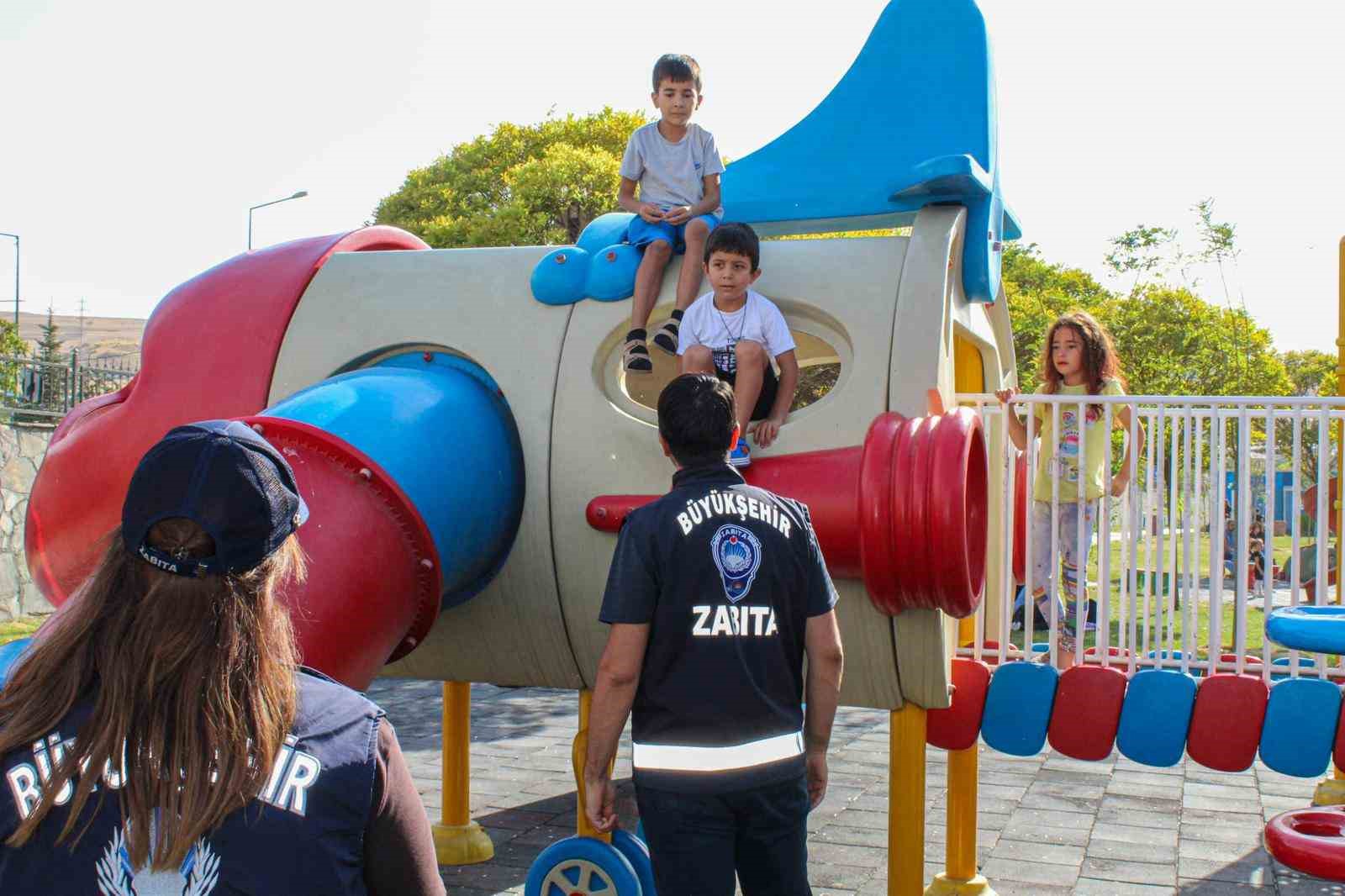 Zabıta ekiplerinden hafta sonu piknik&ccedil;ilerine &ccedil;&ouml;p denetimi
