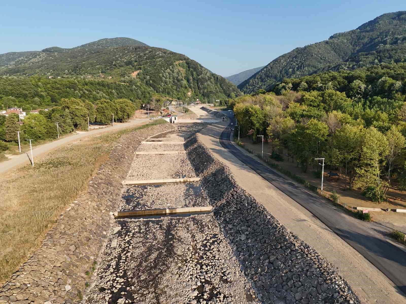 Düzce Belediyesi’nden suyu tasarruflu kullanın çağrısı