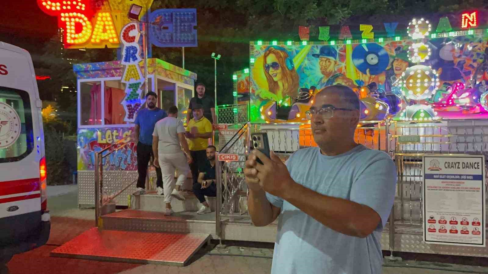 Lunaparktaki oyuncakta fenalaşan şahıs hastaneye kaldırıldı
