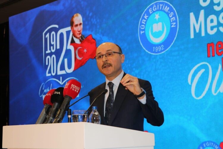 Türk Eğitim-Sen Başkanı Geylan: "Atamaları KPSS sıralamasına göre yapın"