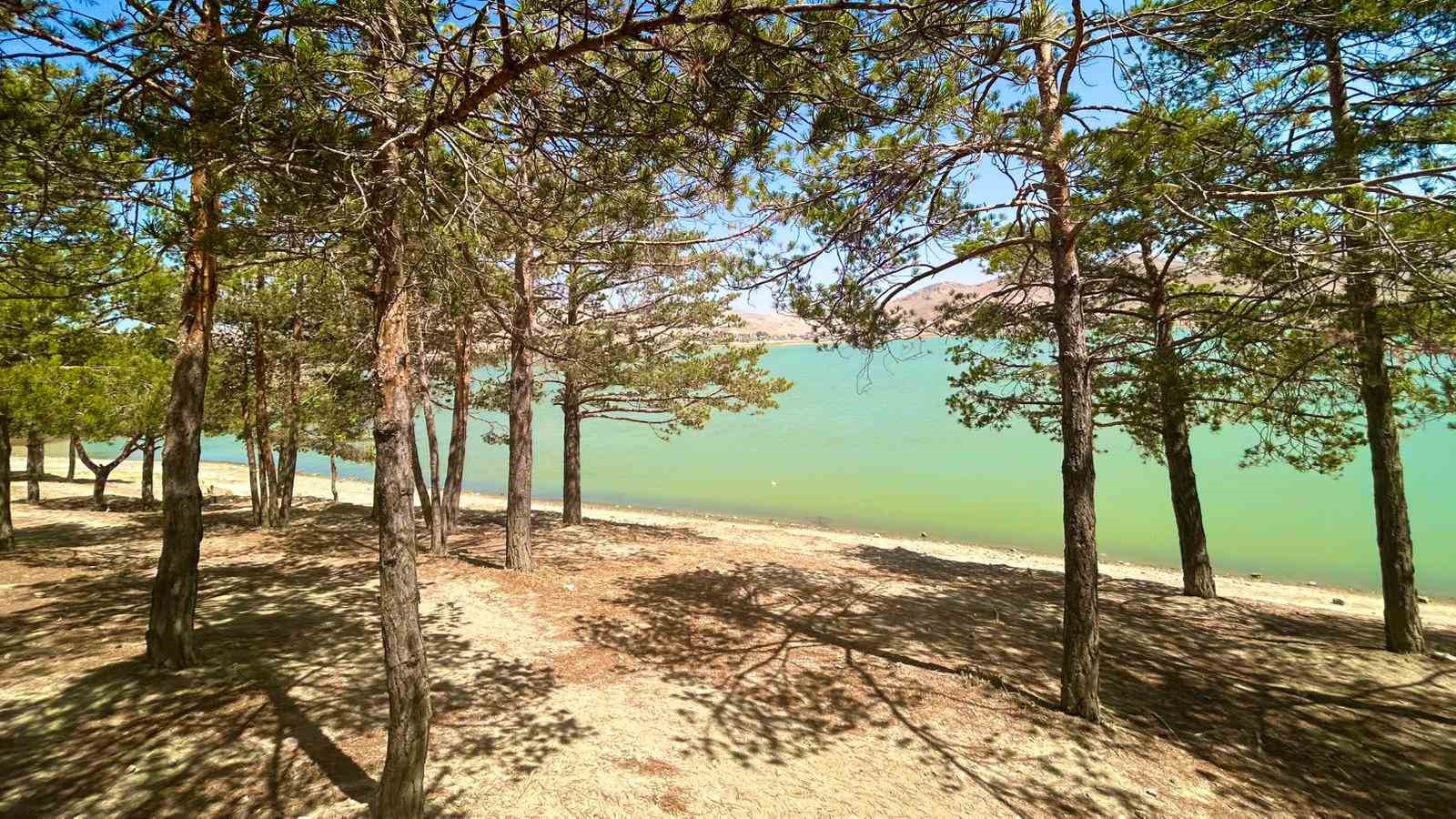 Van&rsquo;da kuraklığın balık&ccedil;ılığa etkisi araştırılıyor
