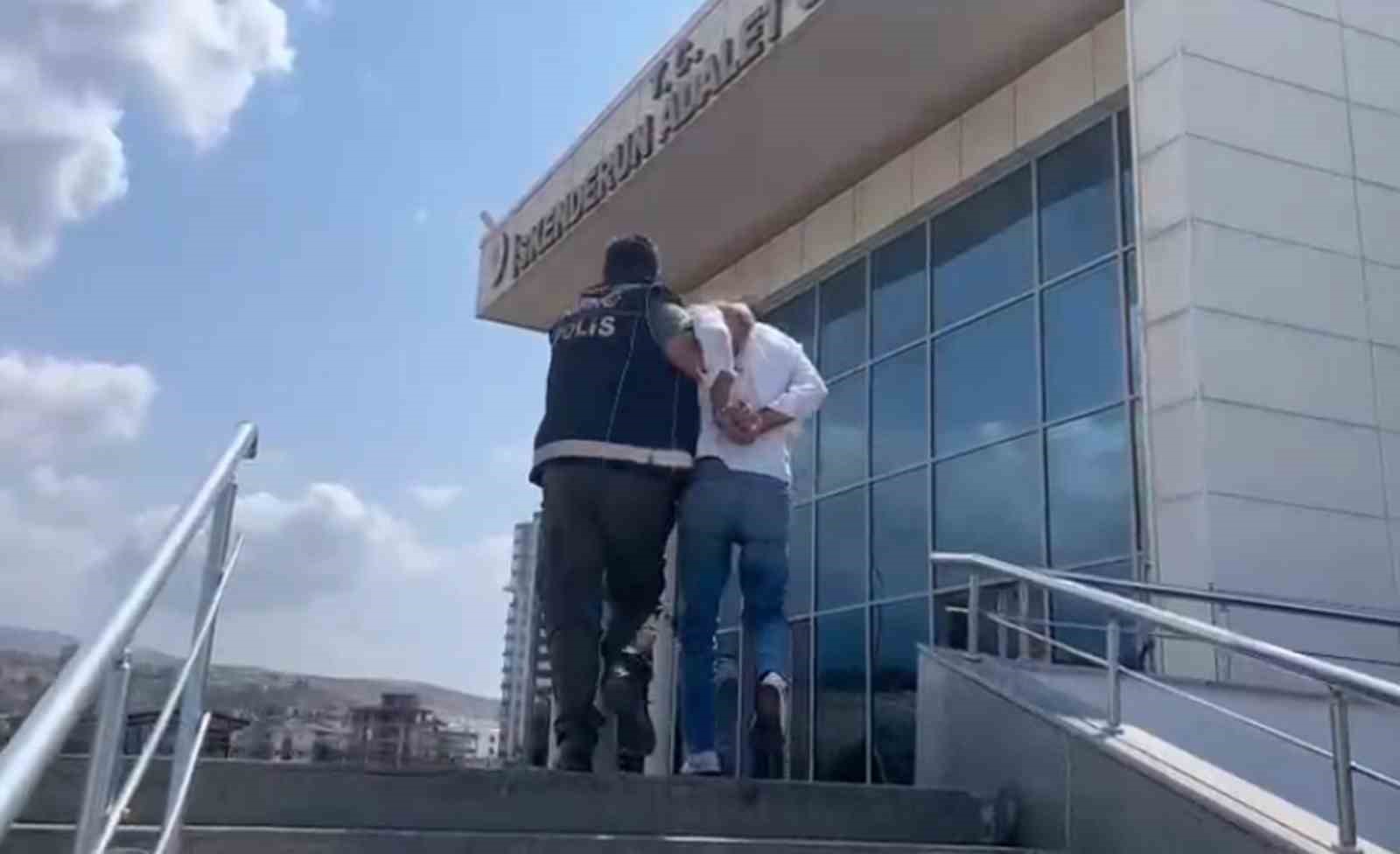 İskenderun&rsquo;da uyuşturucu su&ccedil;undan aranan şahıs yakalandı
