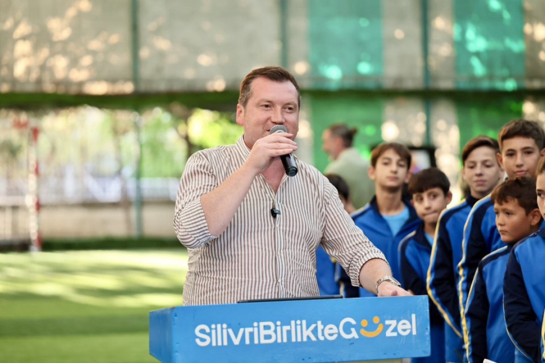 Başkan Balcıoğlu, Yaz Spor Okulları kapanış t&ouml;renine katıldı
