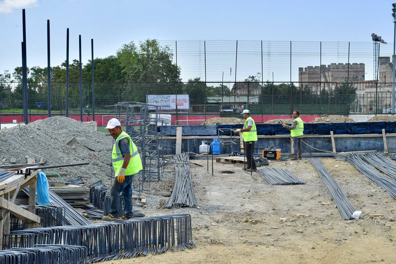 Fatih&rsquo;e yeni yaşam merkezi: Silivrikapı Spor K&ouml;y&uuml;
