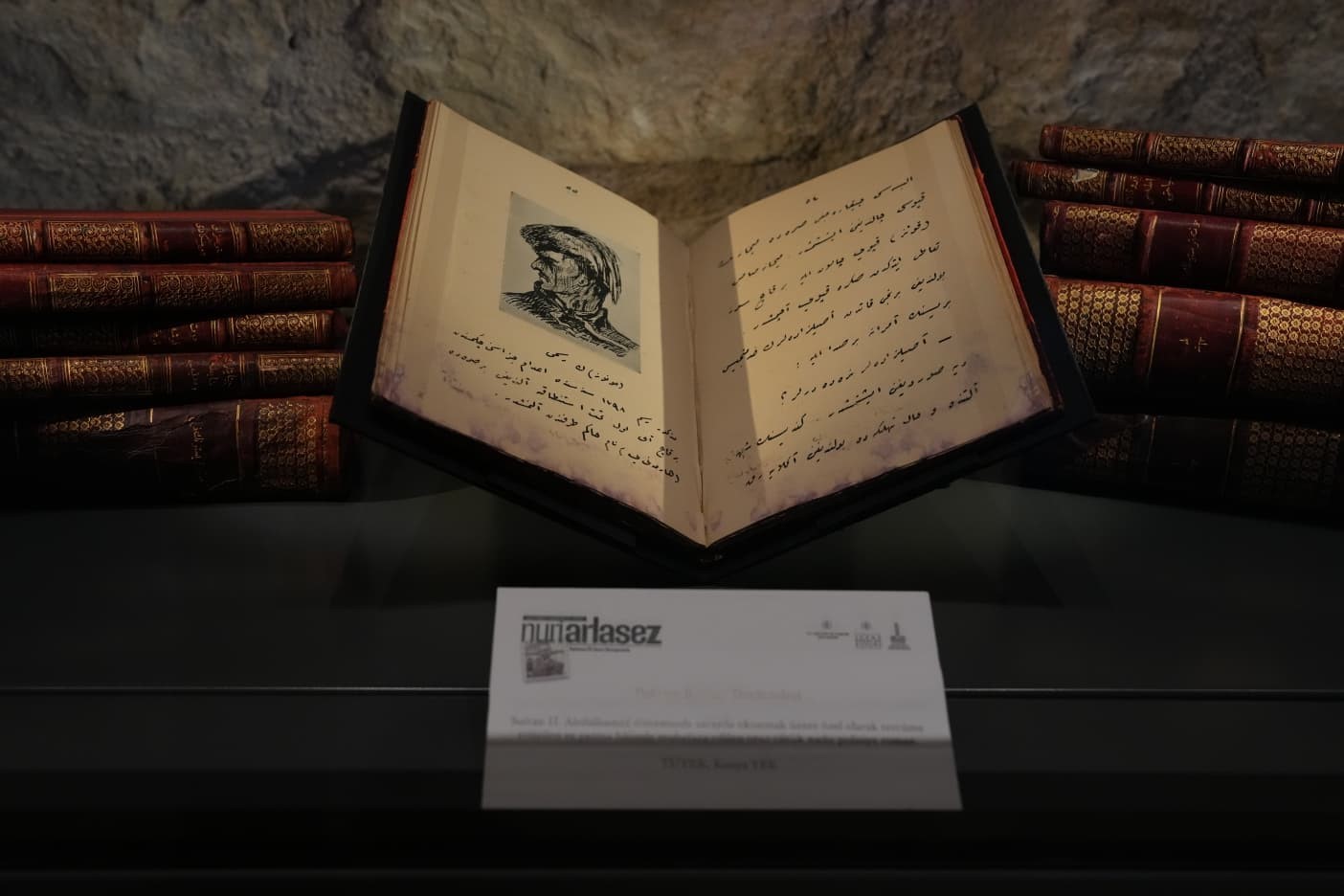 Bakan Ersoy: "Yazma eserler TÜYEK çatısı altında toplanmalı"
