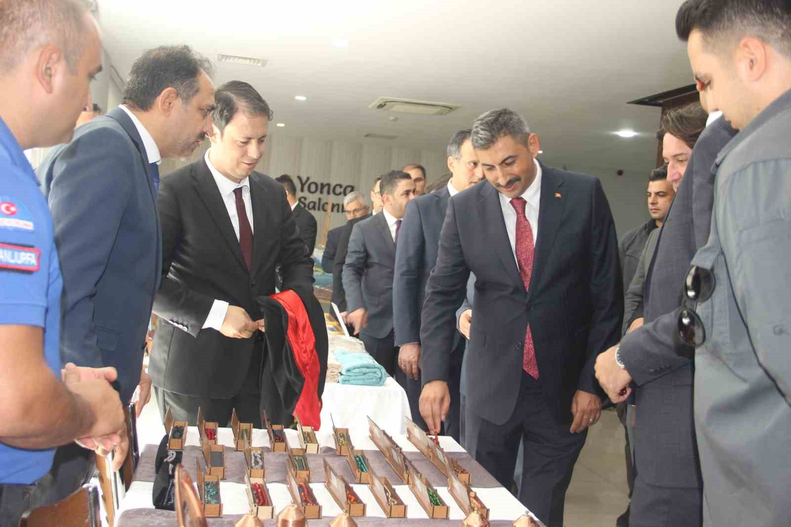 Adli yıl açılışında mahkumların sergisi büyük beğeni aldı
