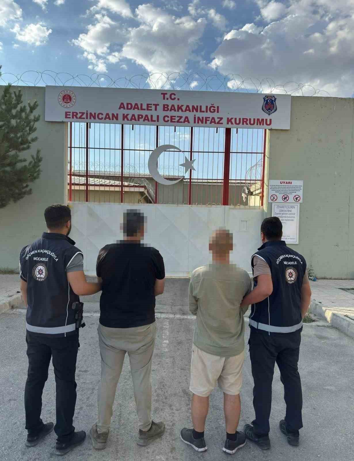 Erzincan’da 21 kaçak göçmen yakalandı, 2 organizatör tutuklandı