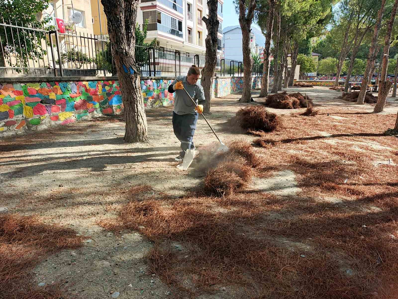 S&ouml;ke Belediyesi&rsquo;nden okullarda temizlik seferberliği
