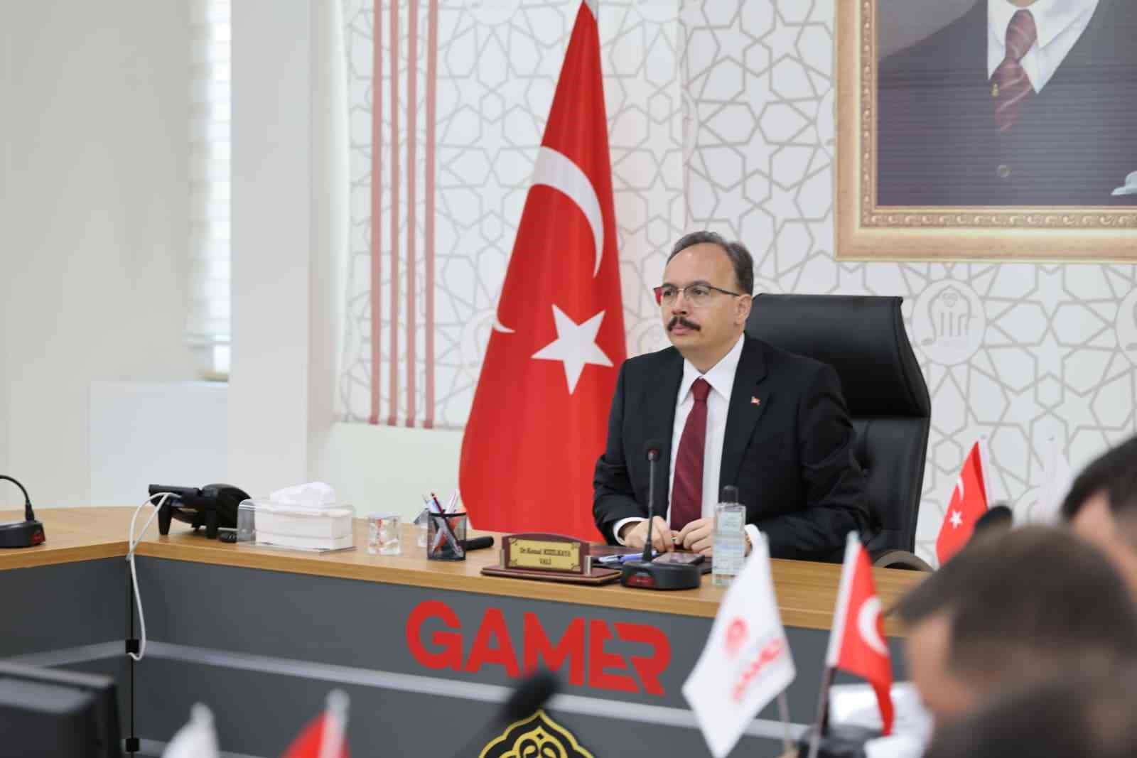 Siirt&rsquo;te ka&ccedil;ak&ccedil;ılık operasyonlarıyla 500 bin lira vergi kaybı &ouml;nledi
