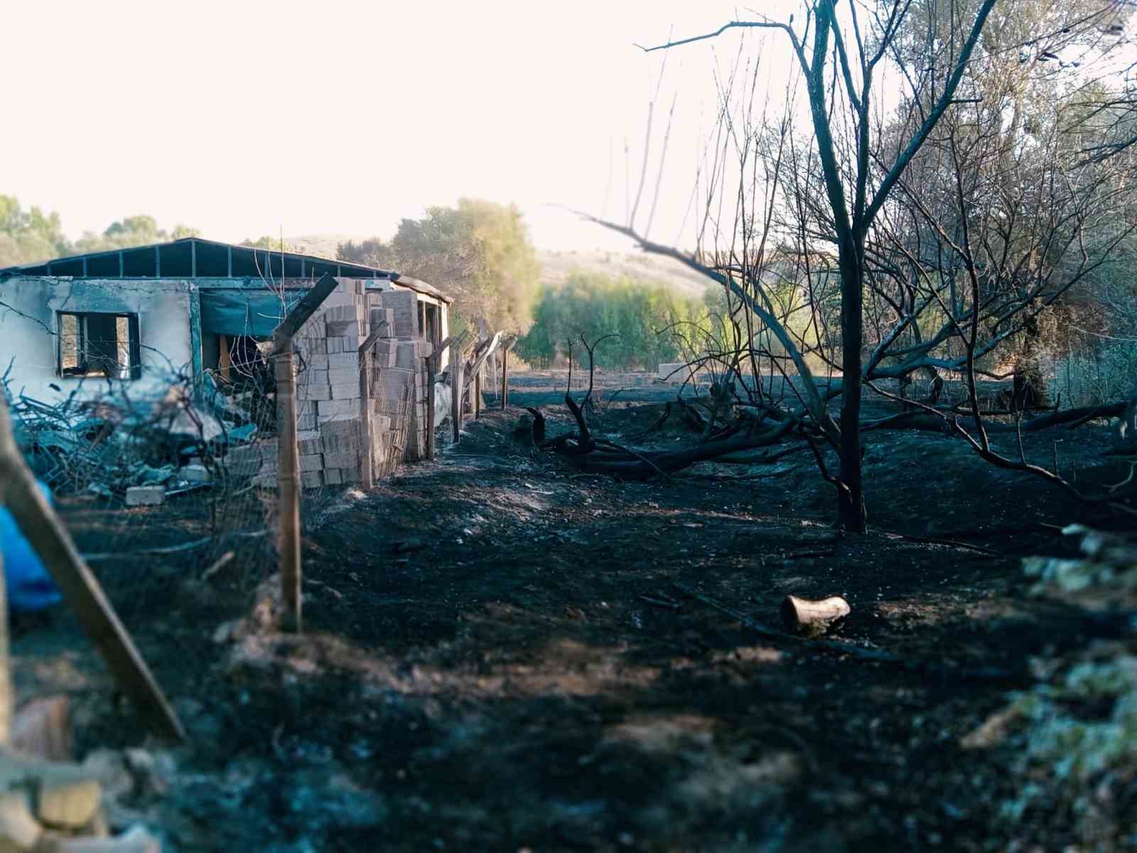 Yozgat’ta yangın: Bir ev ve 20 dönüm alan küle döndü