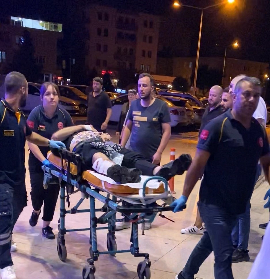 Bursa&rsquo;da tekel b&uuml;feye silahlı saldırıda bulunan 2 ş&uuml;pheli yakalandı
