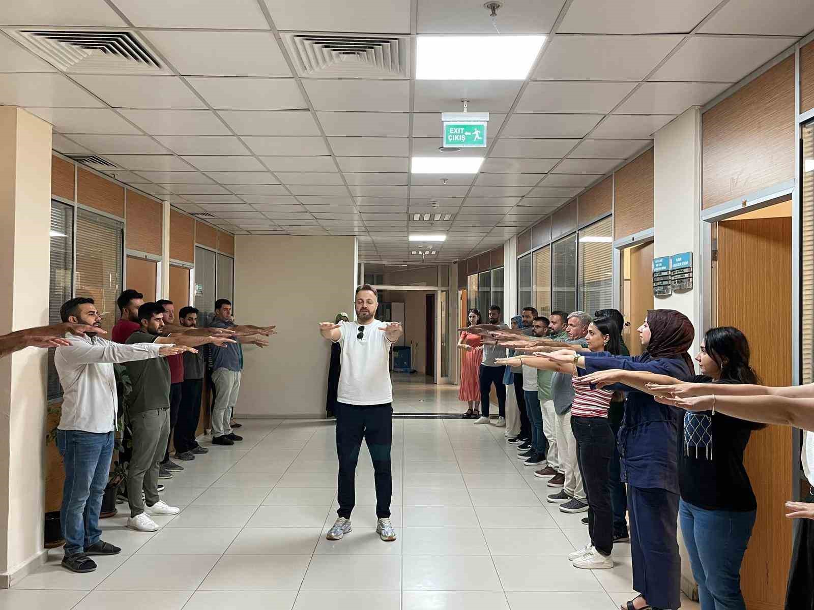 Van&rsquo;da sağlık personeline egzersiz eğitimi
