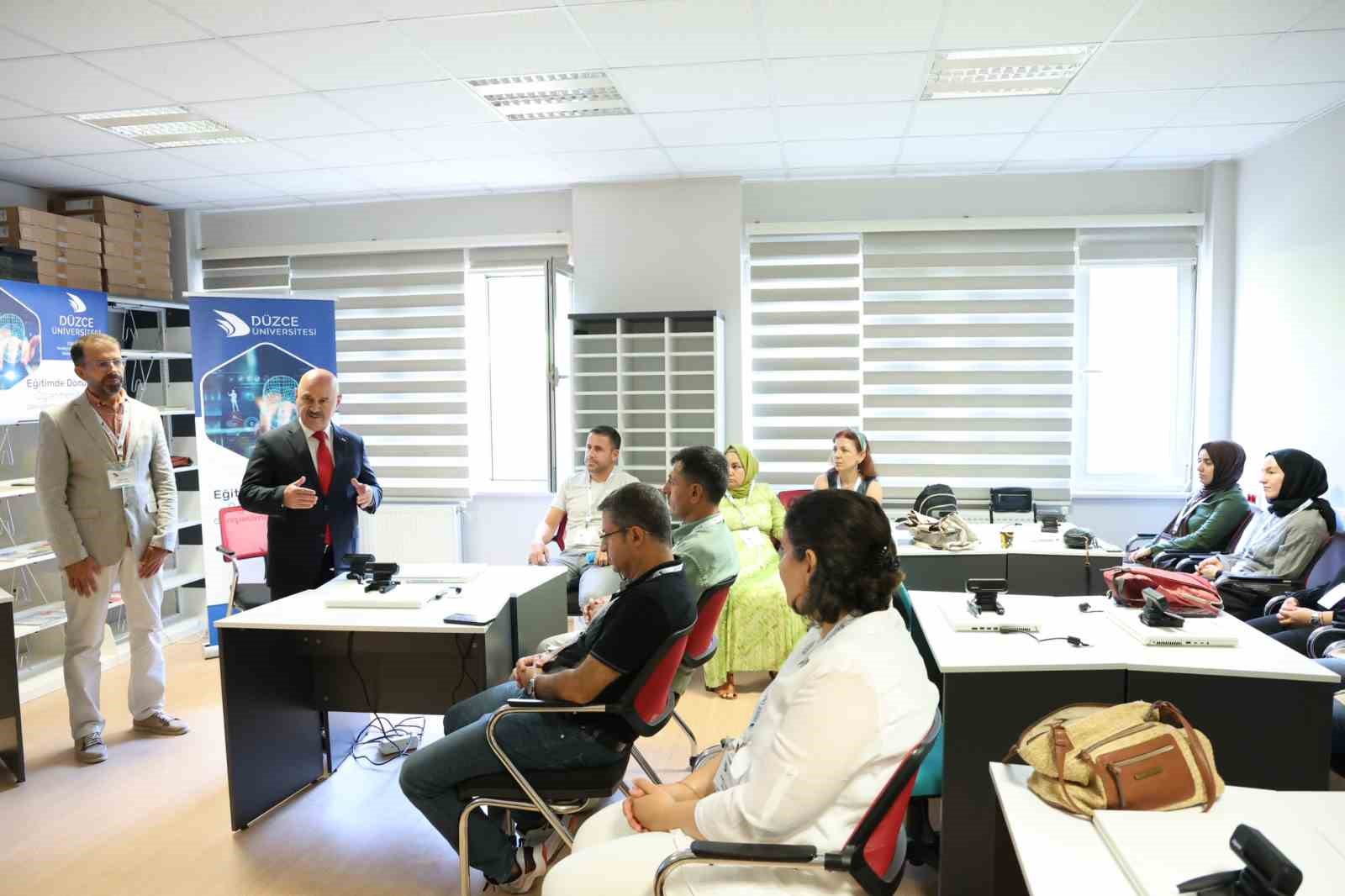 T&uuml;rkiye&rsquo;de bir ilk: genişletilmiş ger&ccedil;eklik teknolojisi ile eğitimde d&ouml;n&uuml;ş&uuml;m
