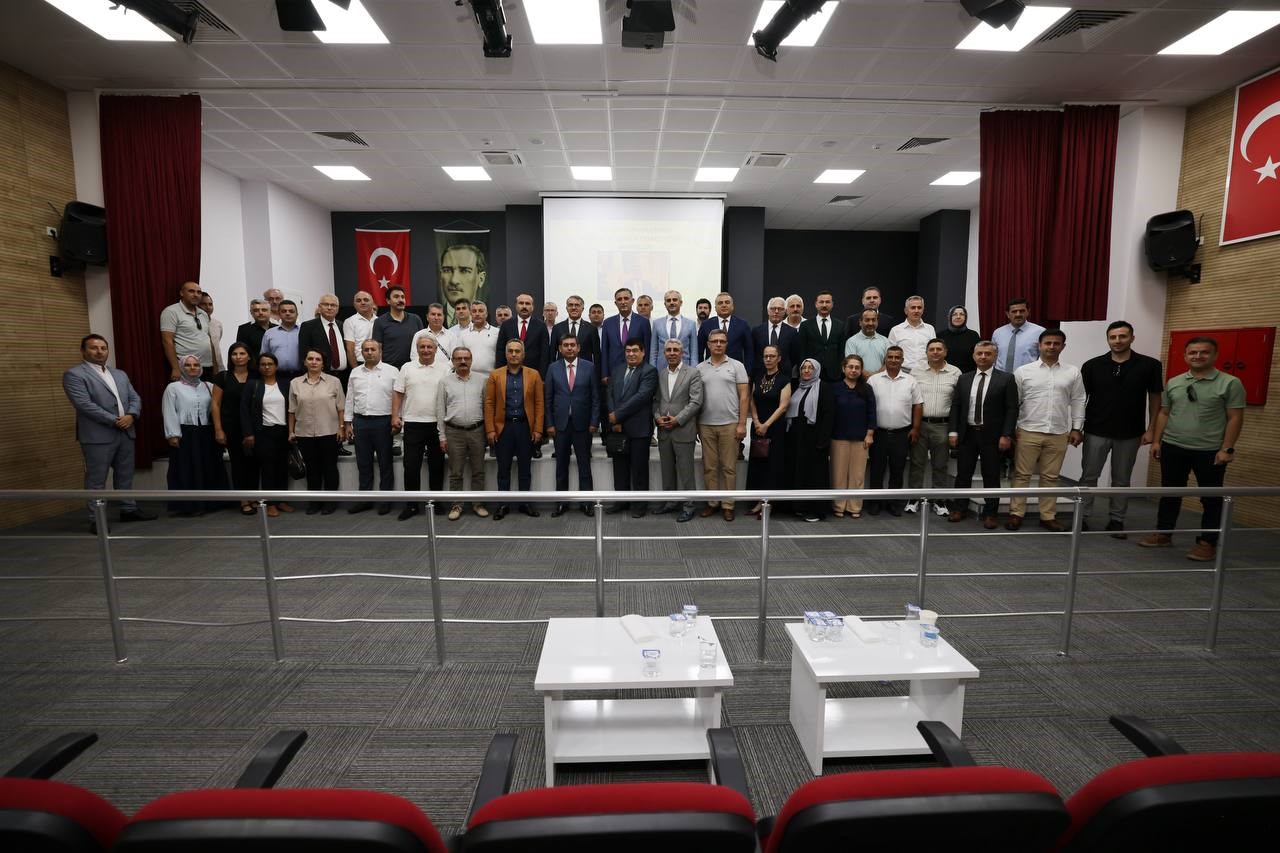 Çayırova’da eğitimin paydaşları bir araya geldi