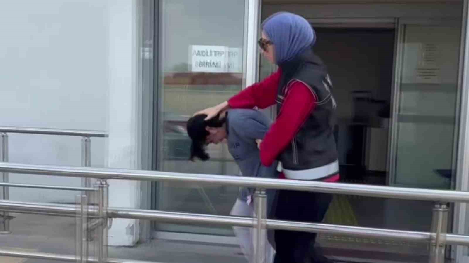 Firari hükümlü kadın hurdalıkta yakalanıp cezaevine teslim edildi