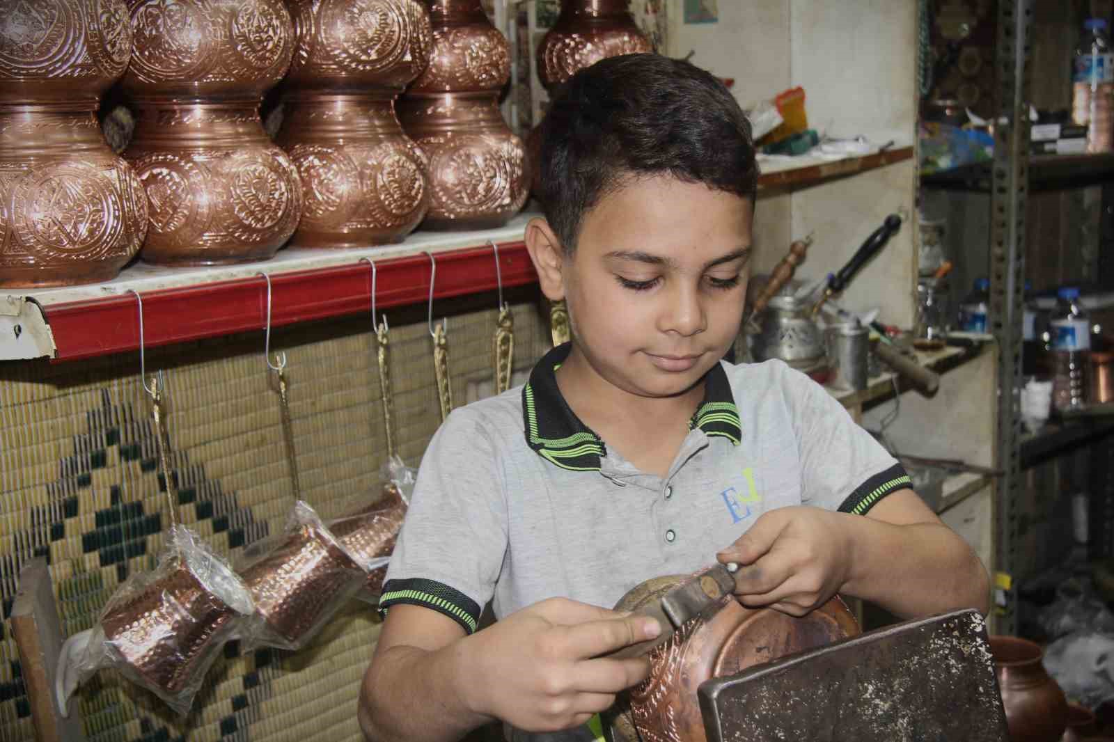 Yaşı küçük ustalığı büyük