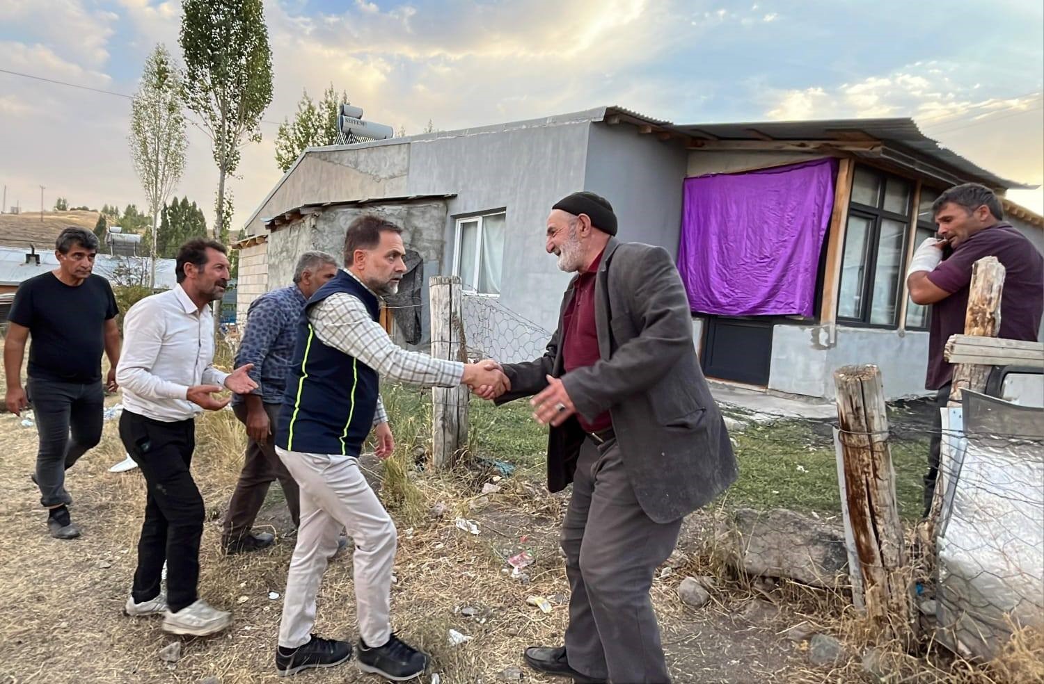 Başkan Uçar; "Kırmızıtaş’ta yaralar sarılacak"
