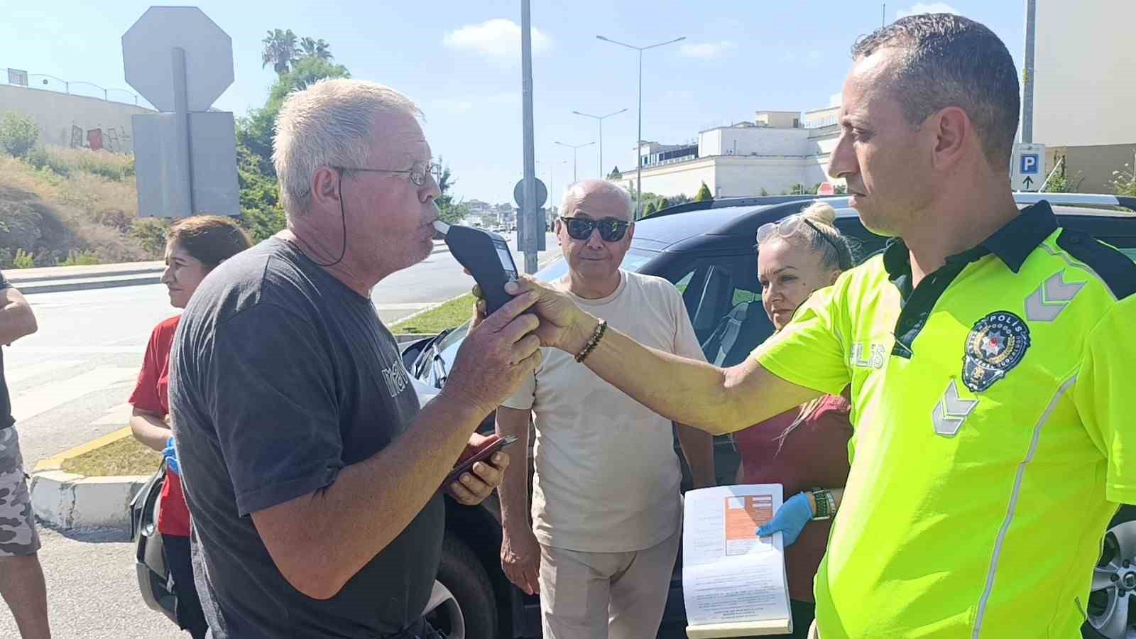 Bel&ccedil;ikalı turistin inadı, ekiplere zor anlar yaşattı
