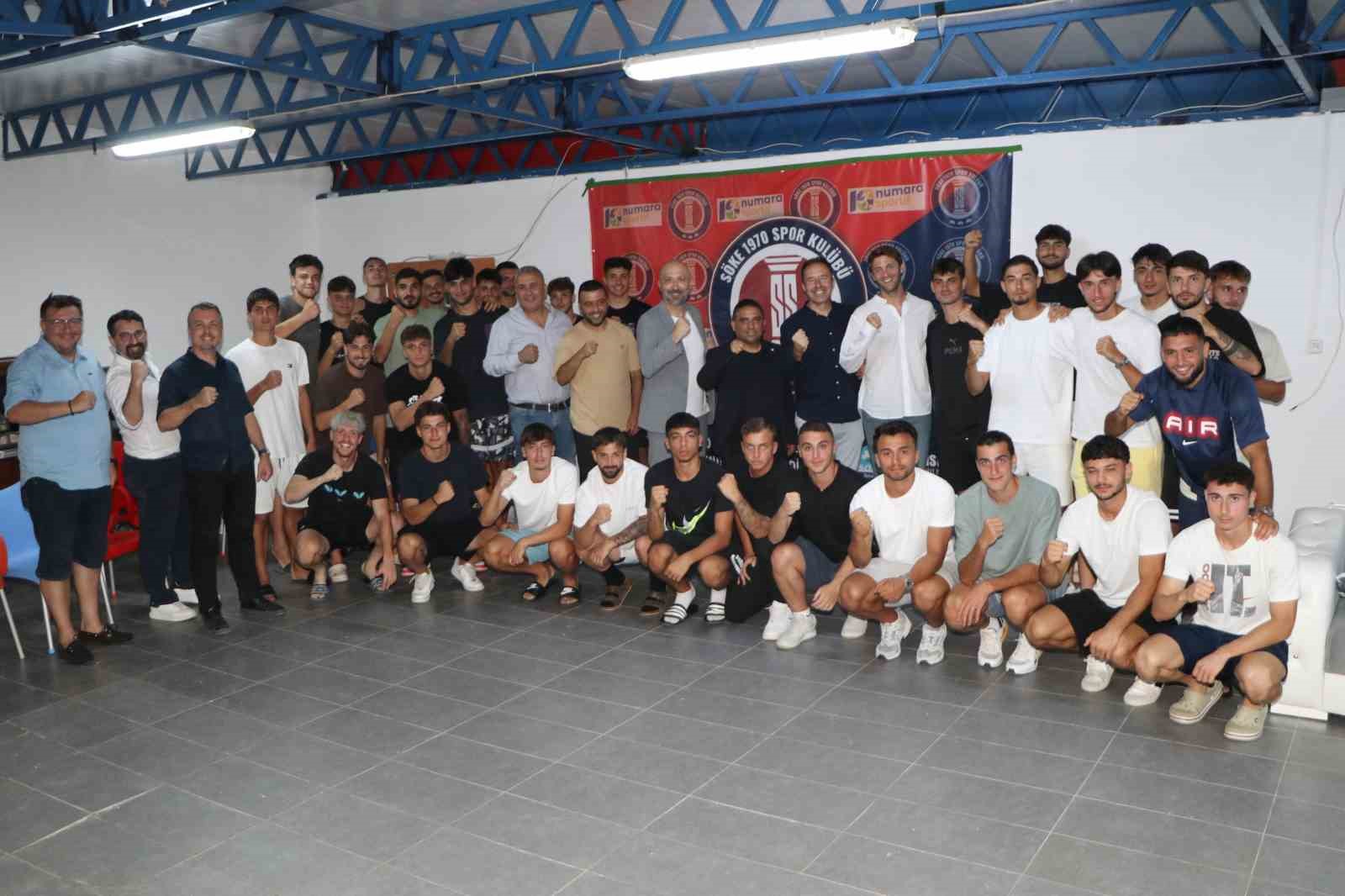 Başkan Arıkan, 1970 Söke Spor’a yeni sezonda başarılar diledi