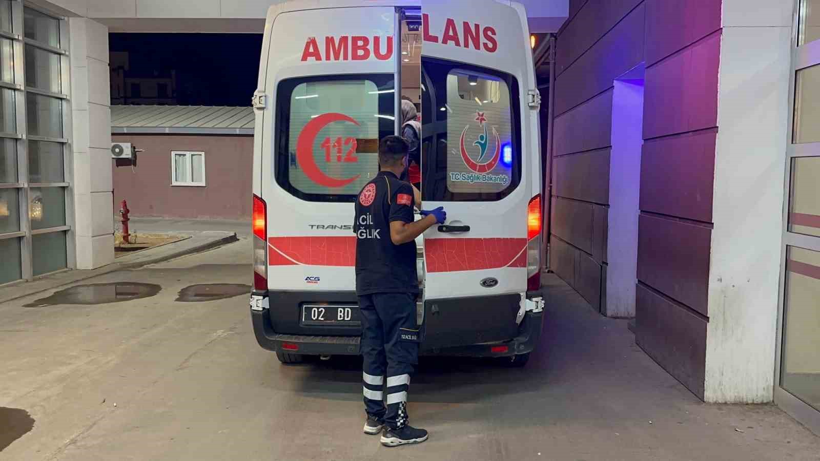 Rögar çukuruna düşen motosikletin sürücüsü ağır yaralandı