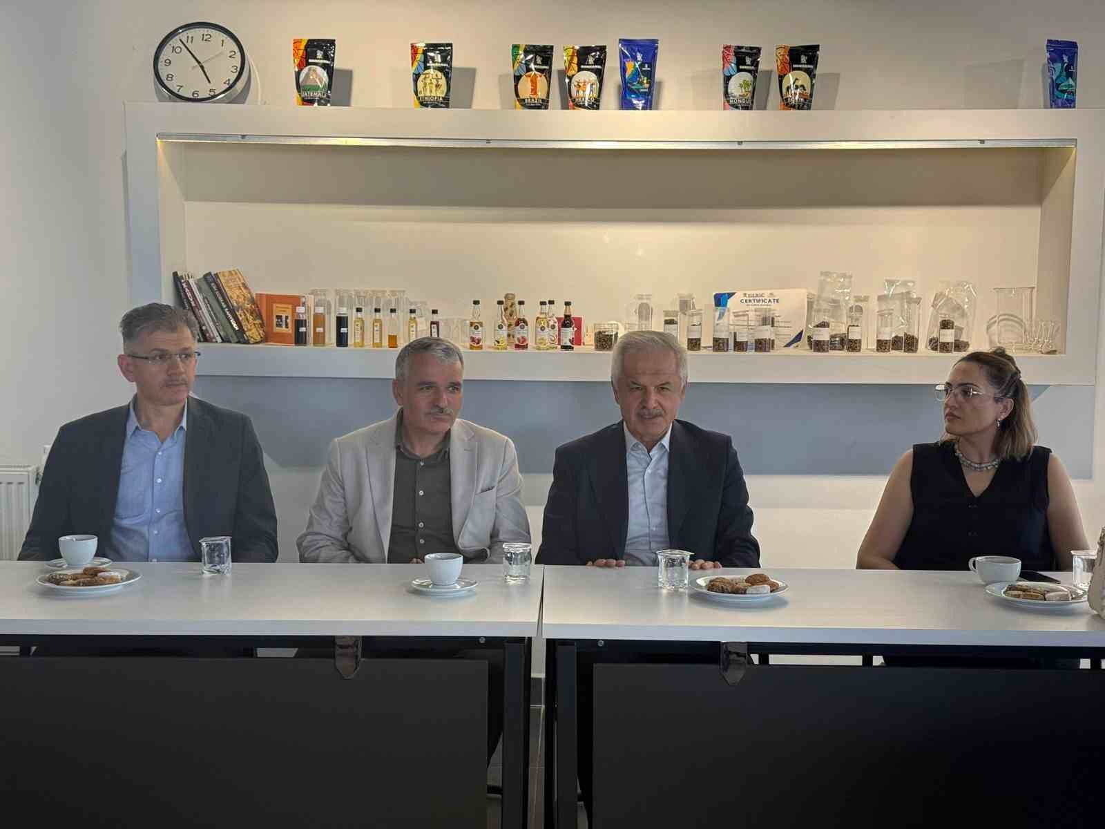 NEÜ’de kahve kültürü bilimsel verilerle ele alındı: Rapor lansmanı gerçekleştirildi